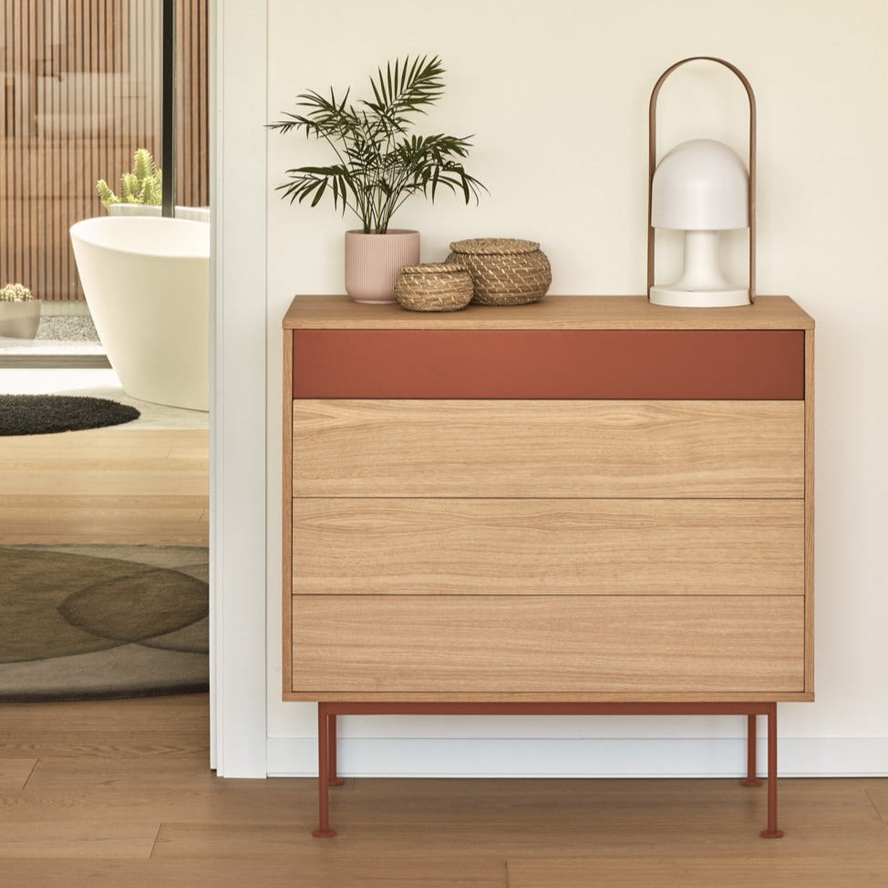 Cassettiera 4 cassetti quercia e terracotta Yoko 90x91 cm