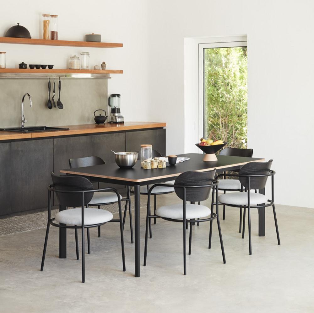 Sedia in legno e metallo nero con cuscino Eclipse di Teulat 55x50 h47 cm