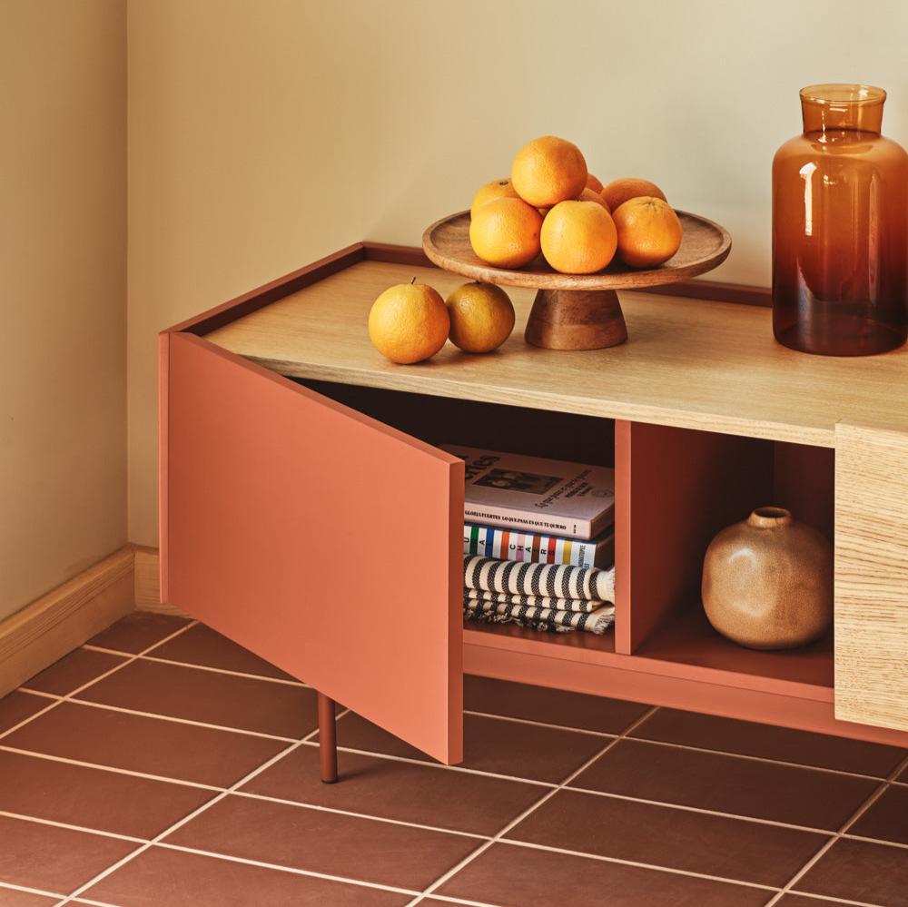 Mobile TV 2 ante 2 cassetti legno rovere e terracotta Otto 180x45 cm