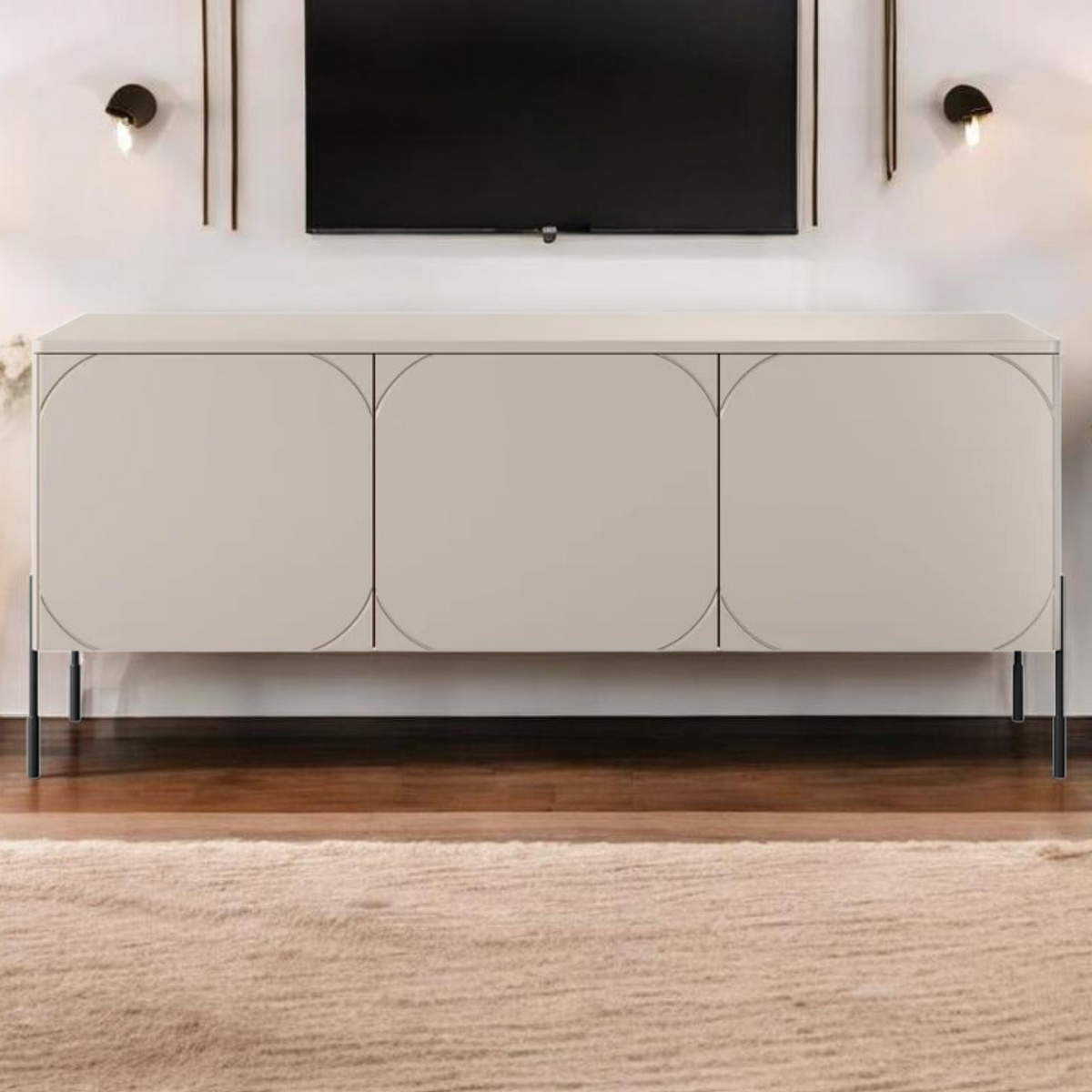 Mobile TV 3 ante cashmere con piede in metallo nero Sonatia 154x65 cm