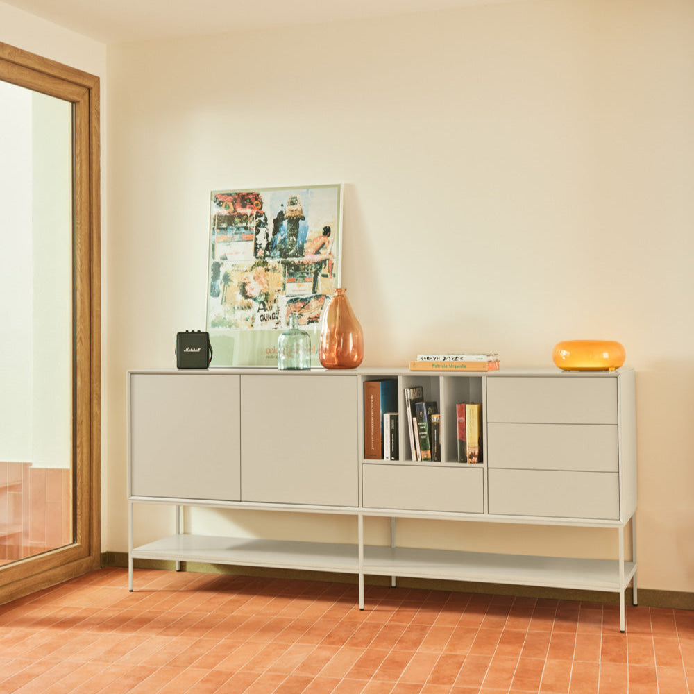 Madia 2 ante 4 cassetti con gambe in metallo Platt 220x98 cm