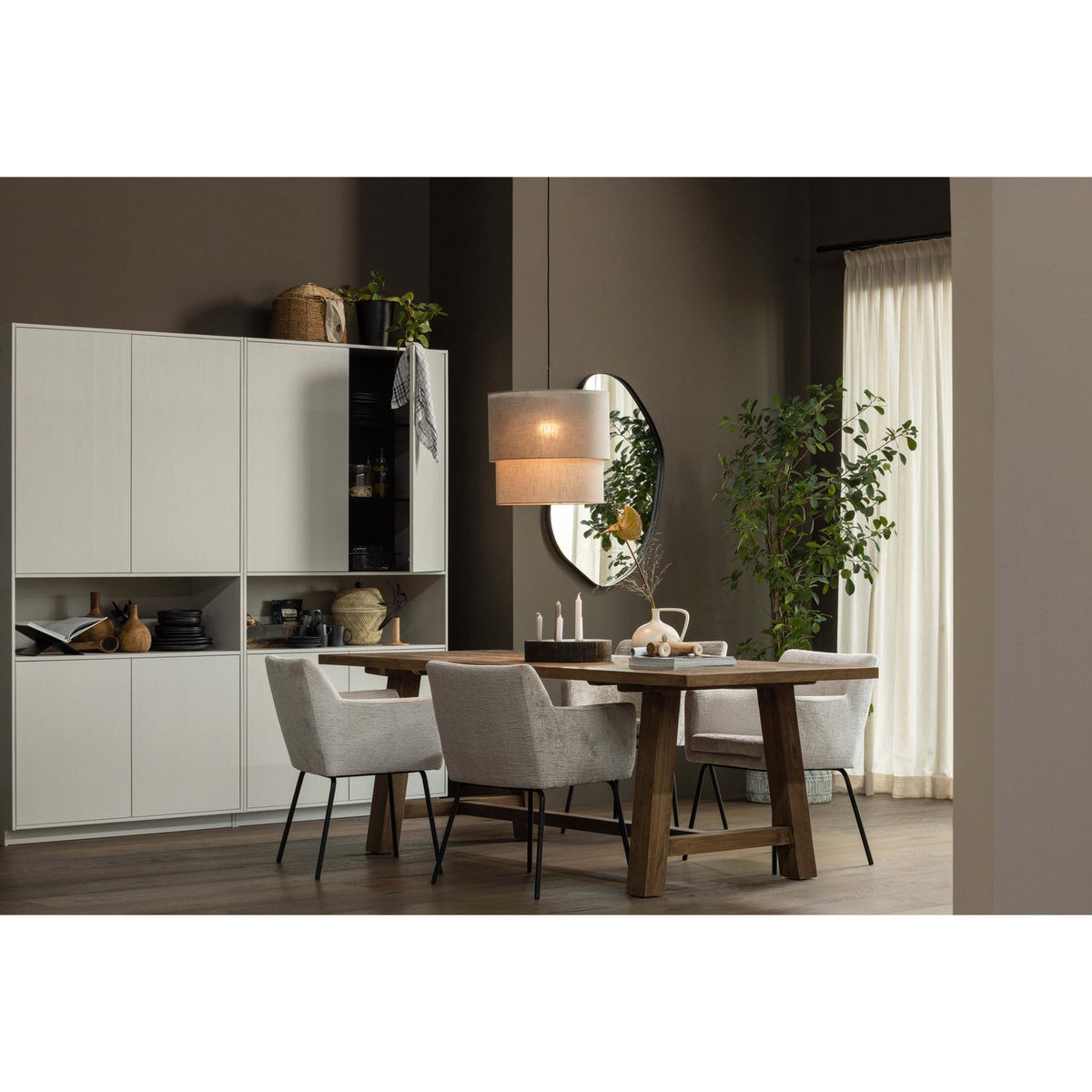 Credenza 4 ante in legno di pino grigio nebbia Finca 110x210 cm