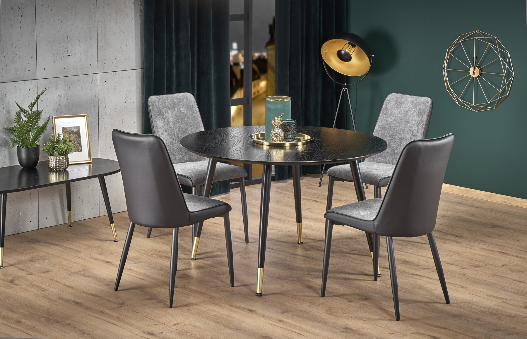 Tavolo rotondo per 4 persone Embos 120x75 cm