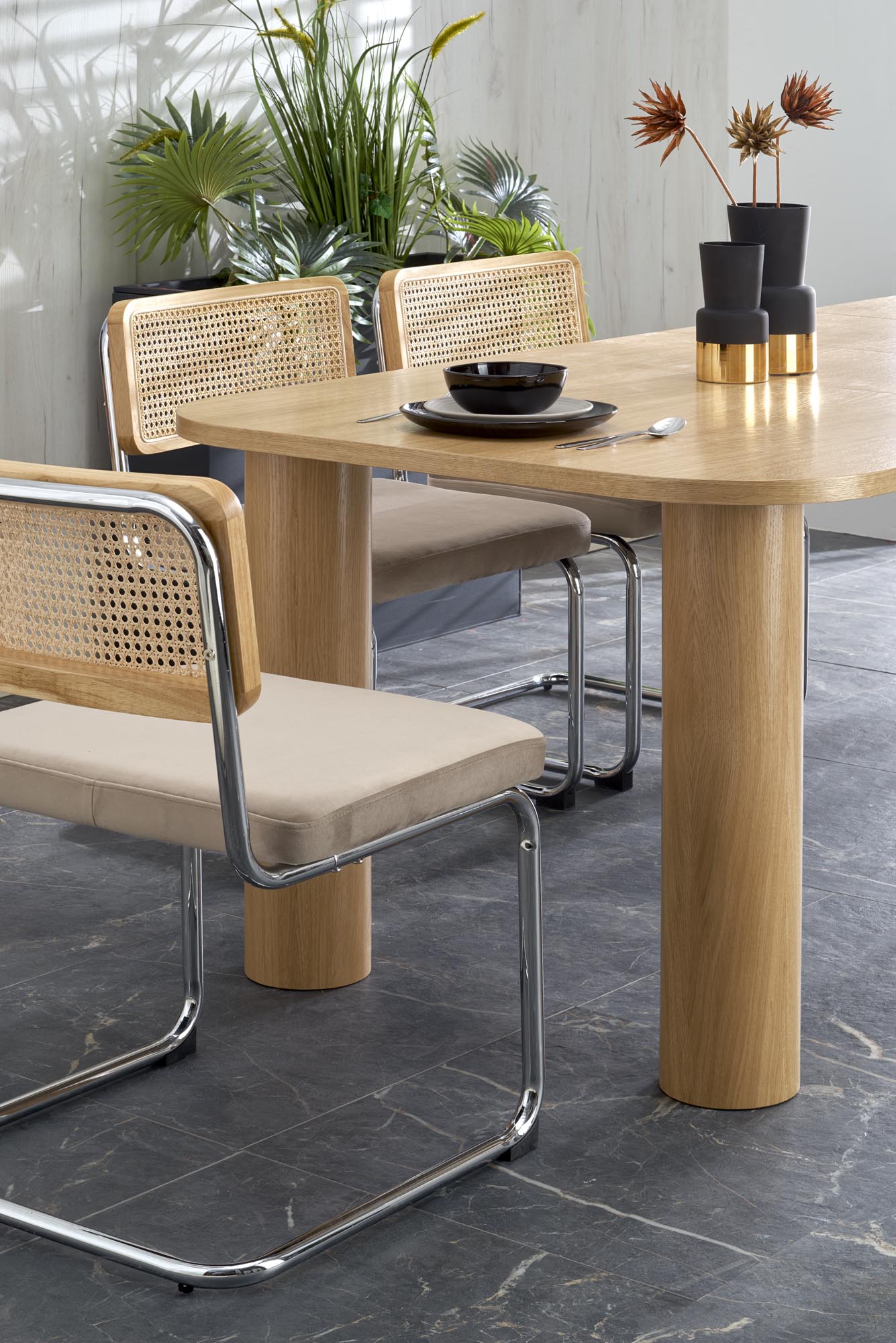 Tavolo per 4/6 persone tondo rovere Honos