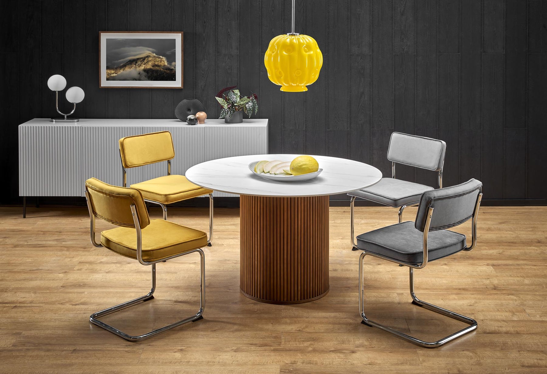 Tavolo rotondo per 4 persone marmo Adamello 120x76 cm