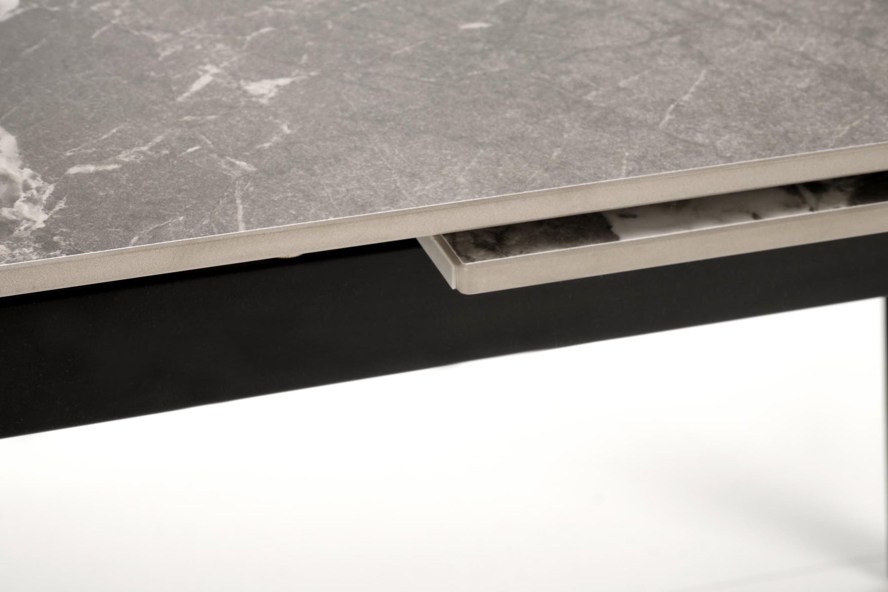 Tavolo allungabile per 6/8 persone marmo Aliseo 141/201x81 cm