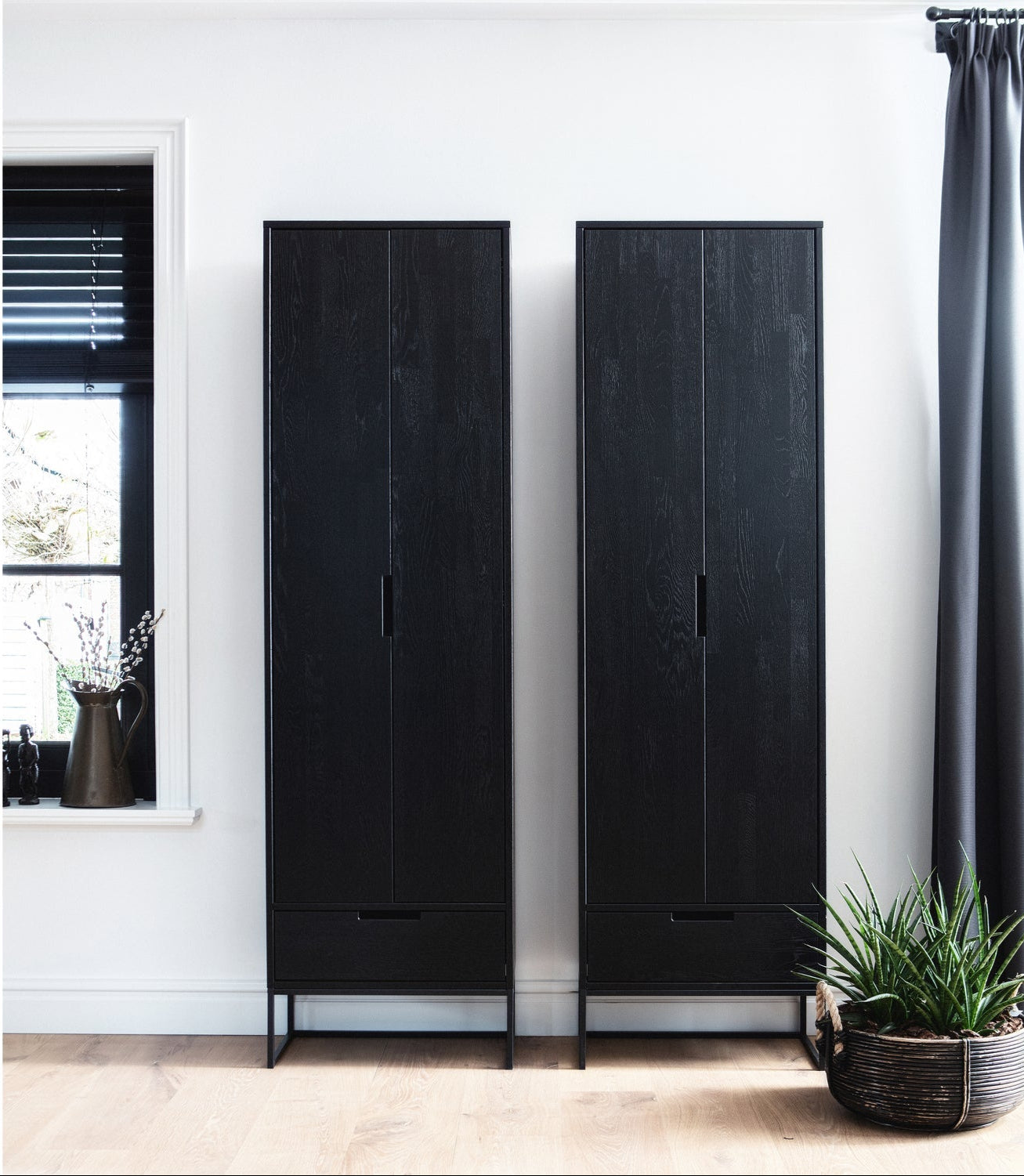 Credenza 2 ante 1 cassetto in polvere di pino Silas 210x60 cm