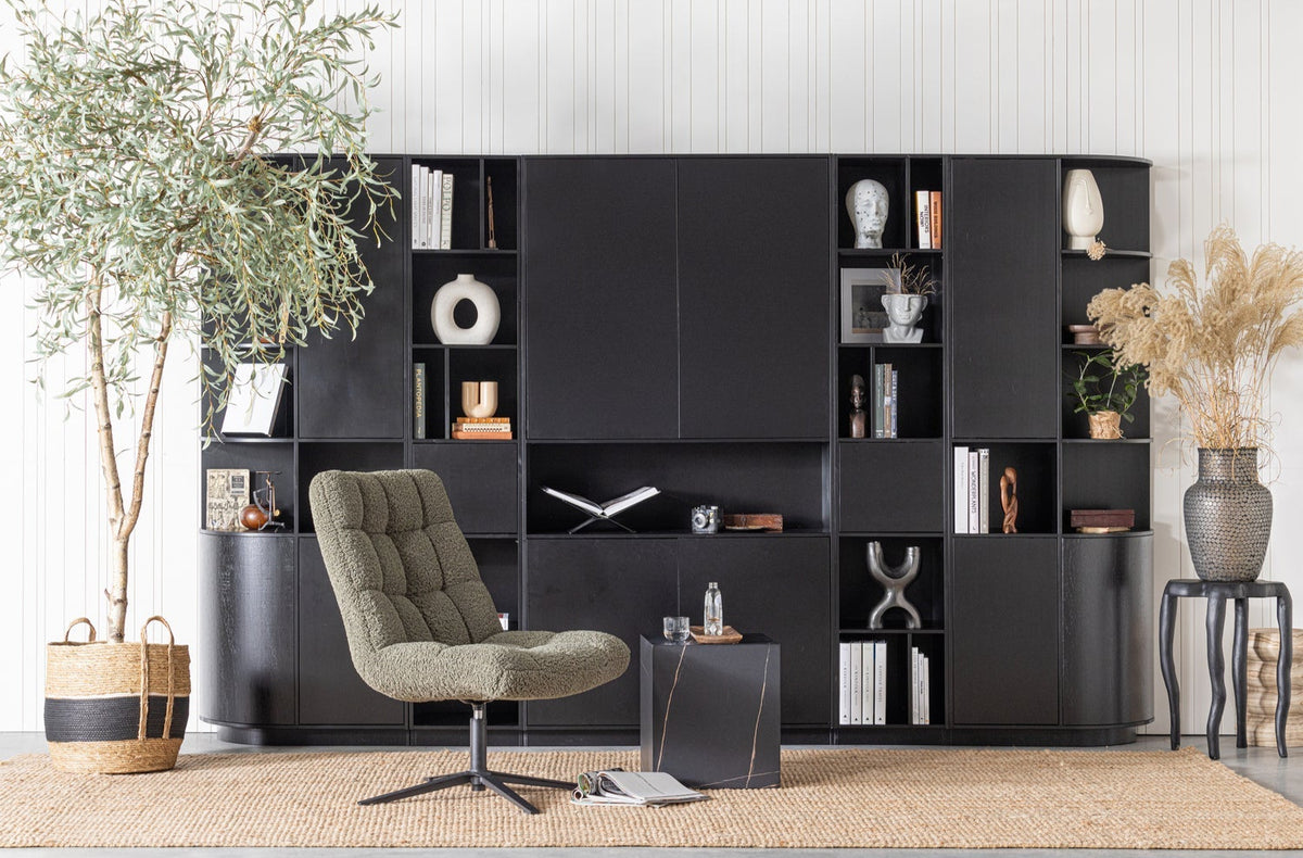 Credenza con ripiani in legno di pino nero Finca 210x40 cm