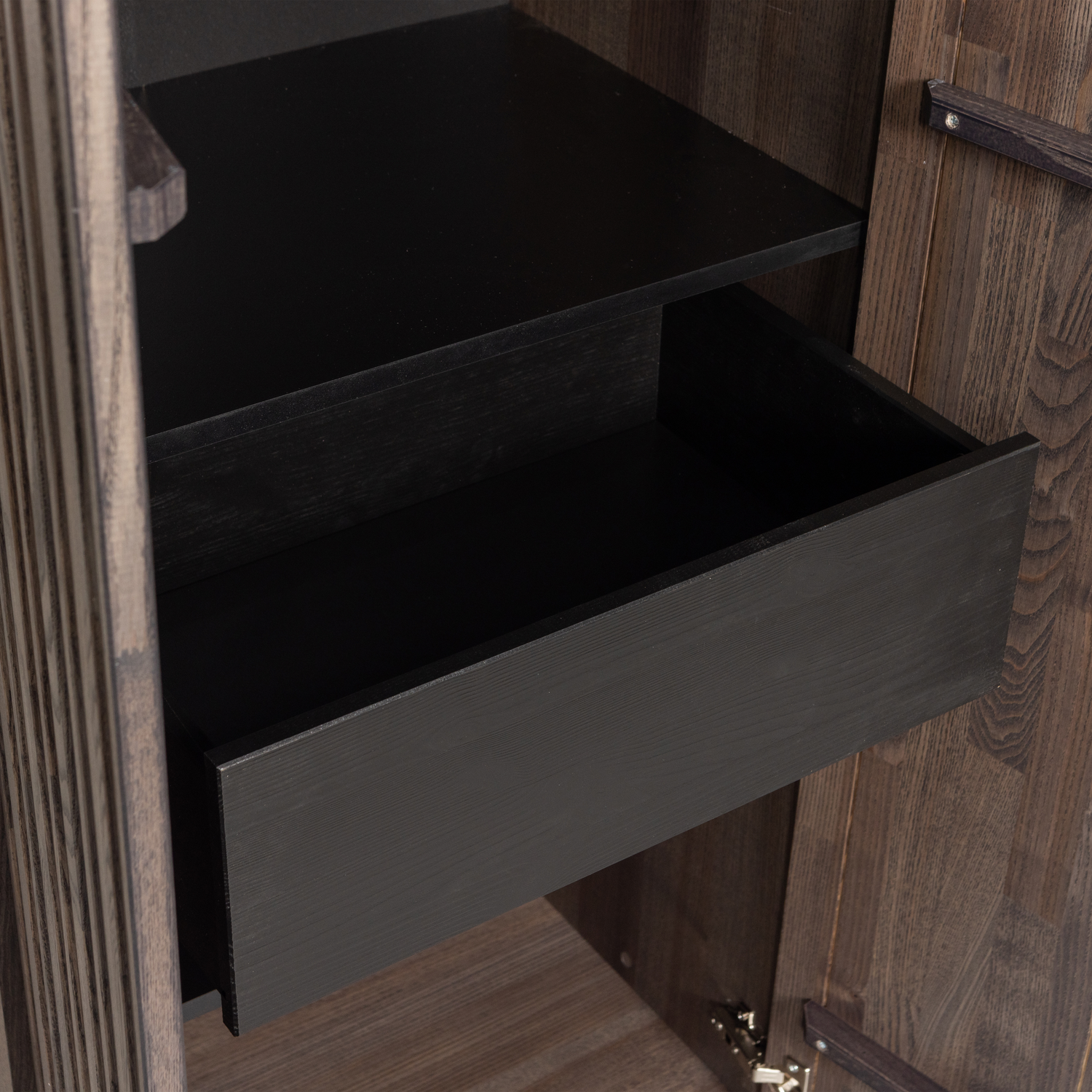 Credenza 2 ante 1 cassetto in legno di frassino New Gravure 210x60 cm