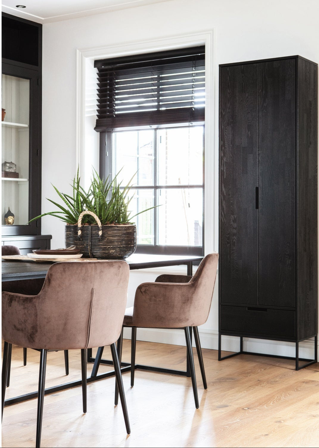 Credenza 2 ante 1 cassetto in polvere di pino Silas 210x60 cm