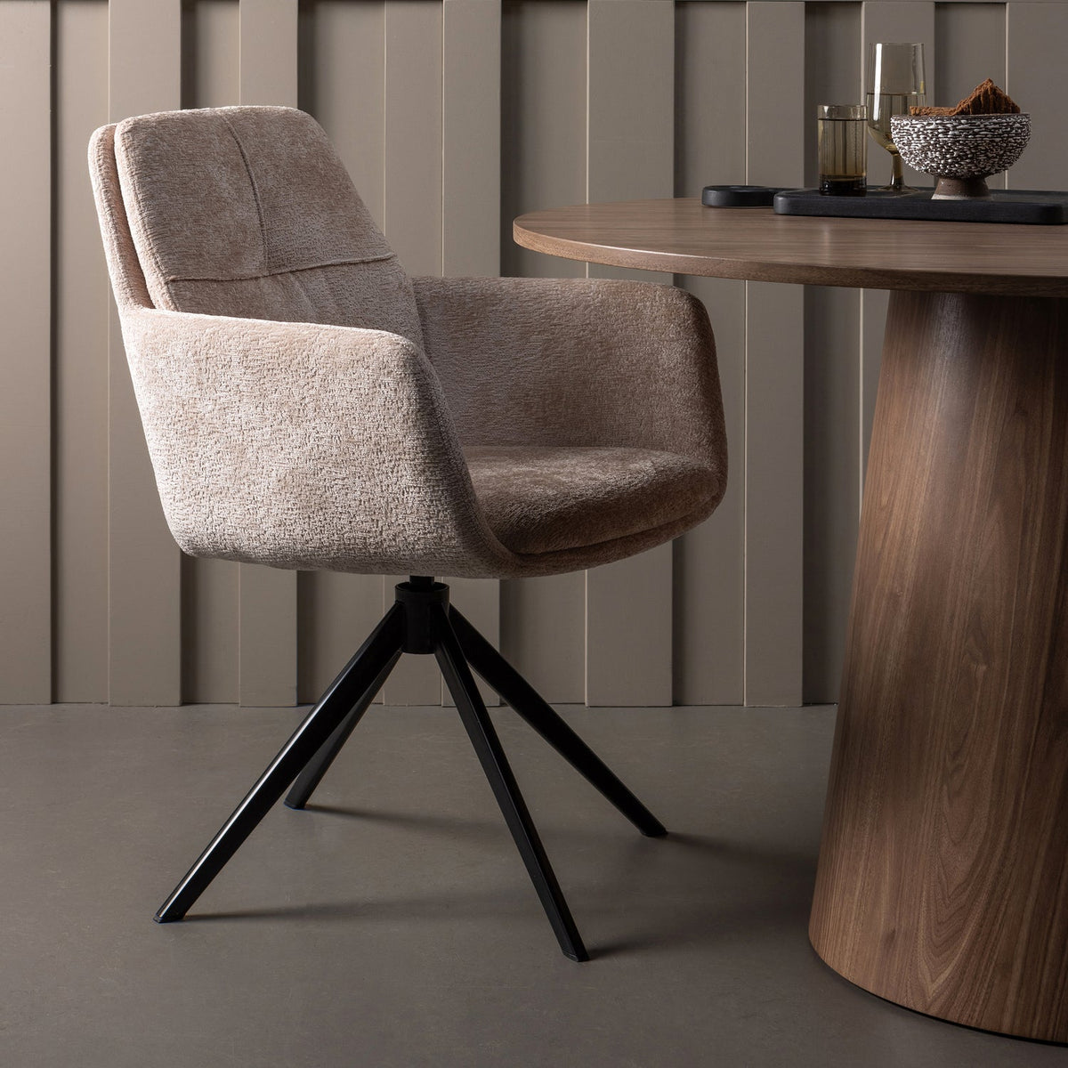 Tavolo da pranzo rotondo noce Moon 75x120 cm