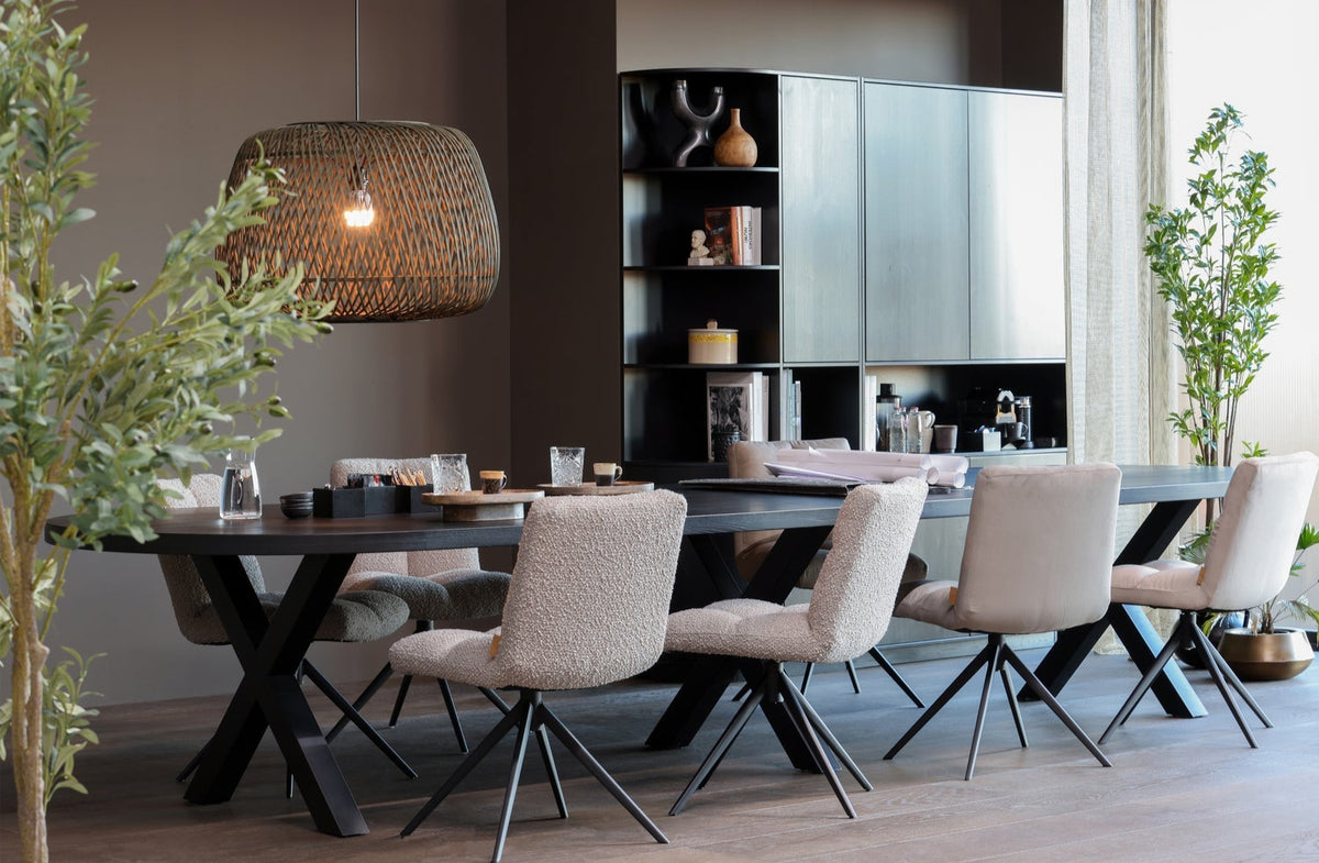 Credenza 2 ante in legno di pino nero opaco Finca 210x78 cm