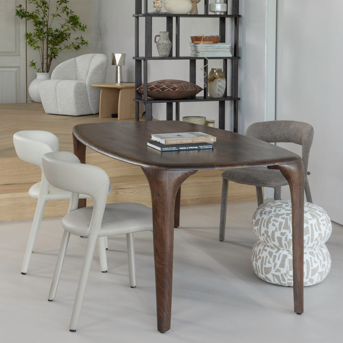 Tavolo da pranzo in legno di mango marrone Fiore