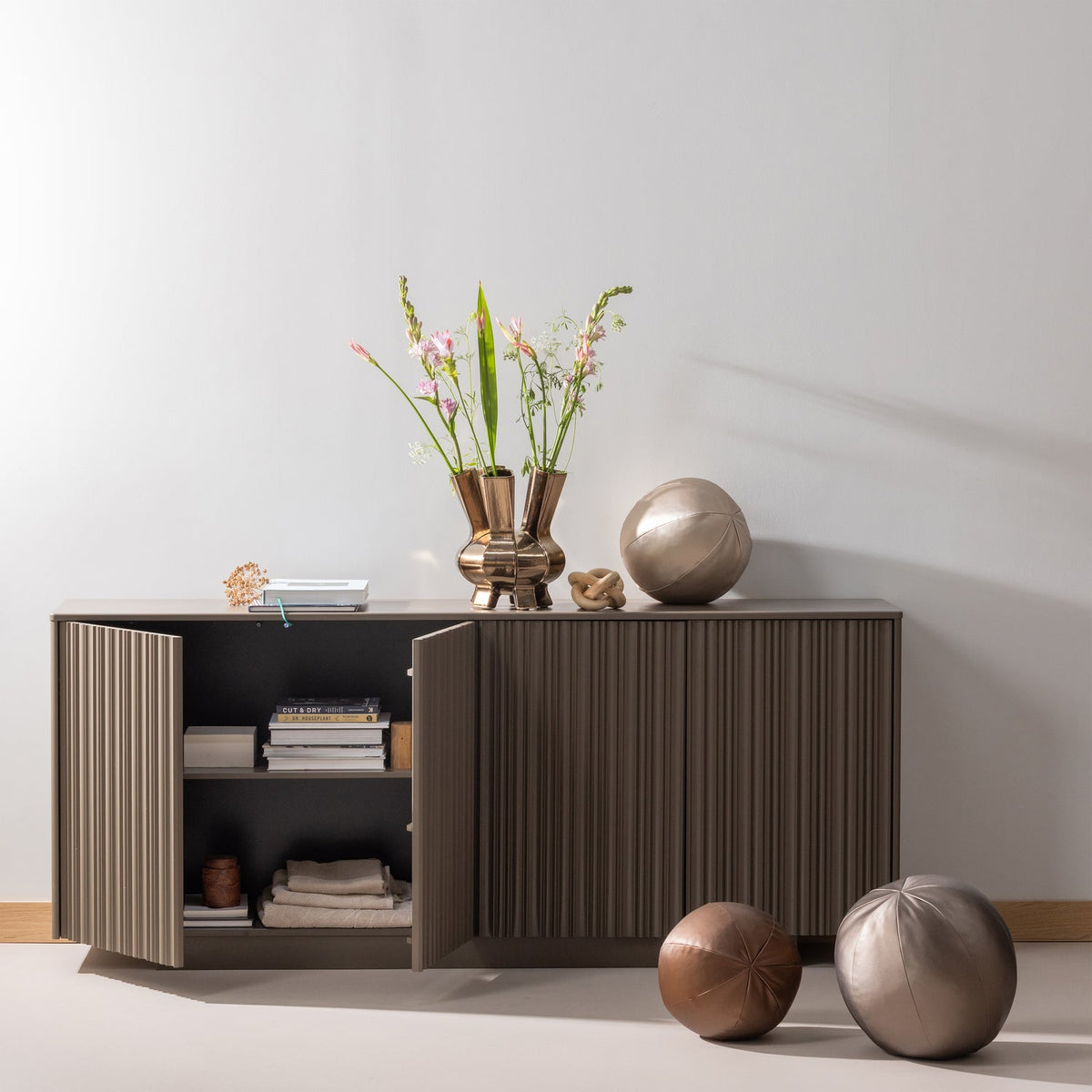 Madia 4 ante in legno di pino Nova 200x85 cm