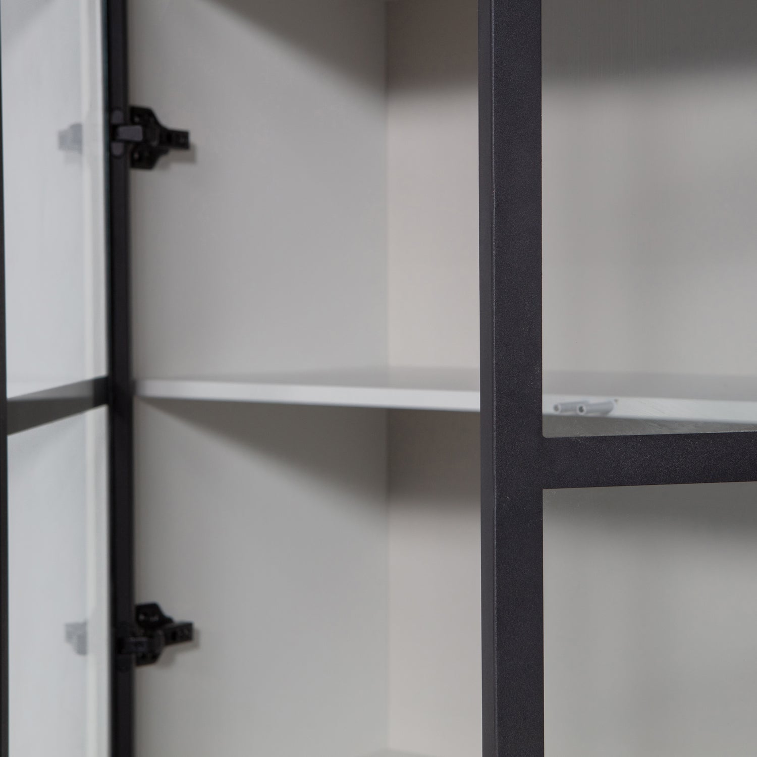 Vetrina 4 ante in legno di pino grigio seta Basic 230x101 cm