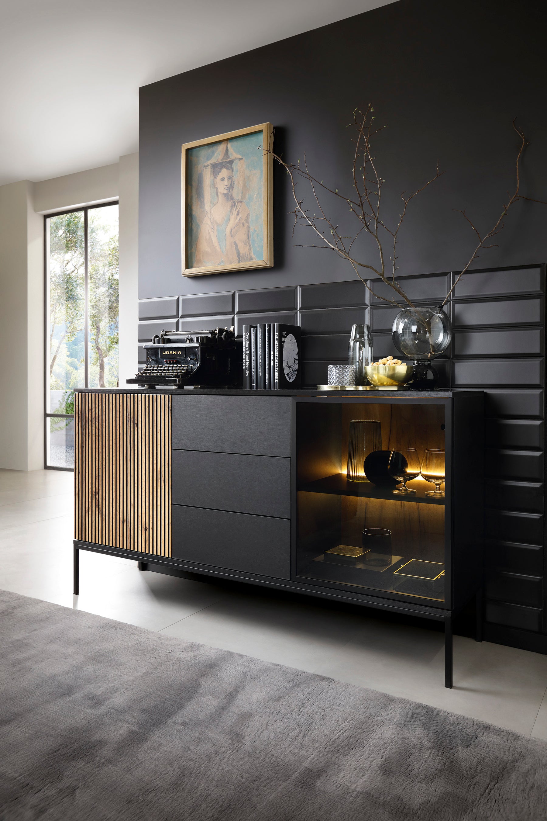 Credenza a 2 ante e 3 cassetti con LED integrato Aura 154x83 cm