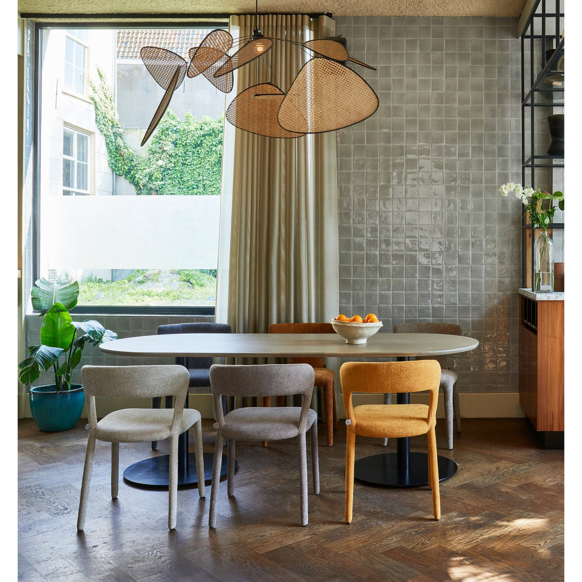Tavolo da pranzo ovale con gamba rotonda Rivet 219x75 cm