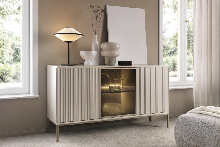 Madia a 3 ante con LED integrato Aura 154x83 cm