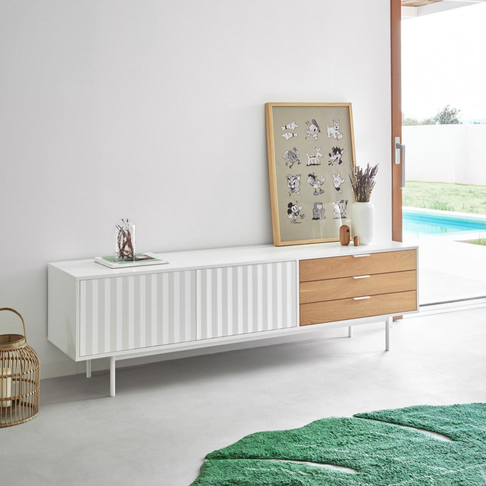 Mobile TV bianco e rovere chiaro Sierra di Teulat 180x40 cm