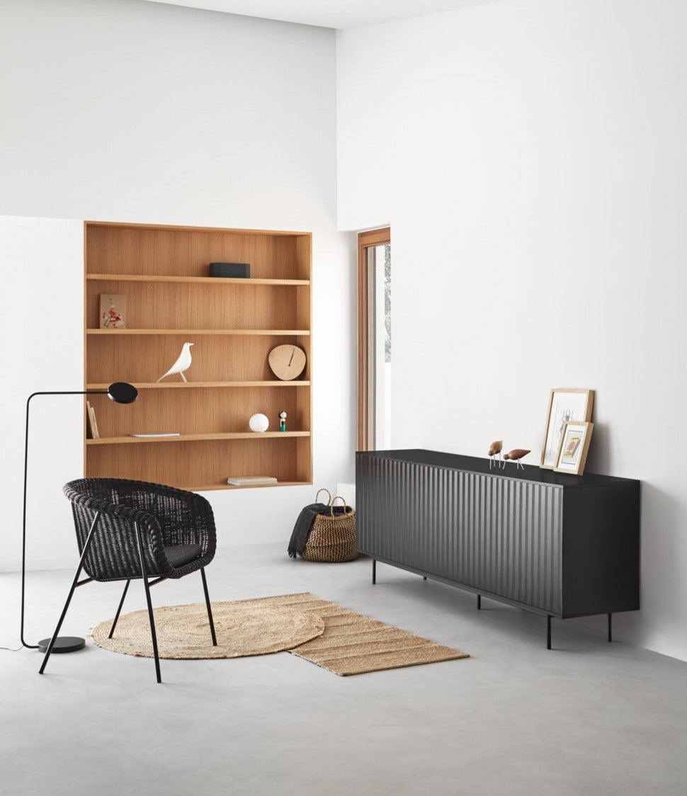 Madia nera 4 ante Sierra di Teulat 212x47 cm