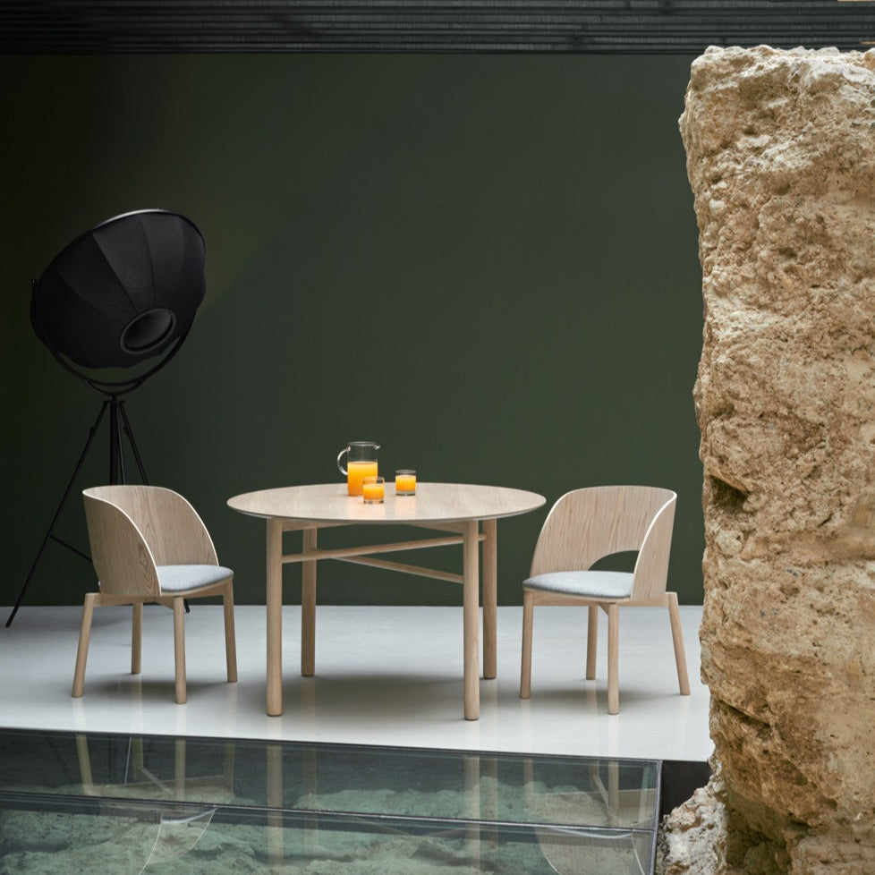Set 2 sedie in frassino naturale e seduta grigio chiaro Dam 50x78 h45 cm
