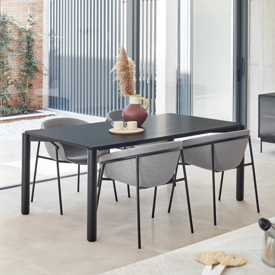 Tavolo 6 posti in legno nero Atlas di Teulat 180x100 cm