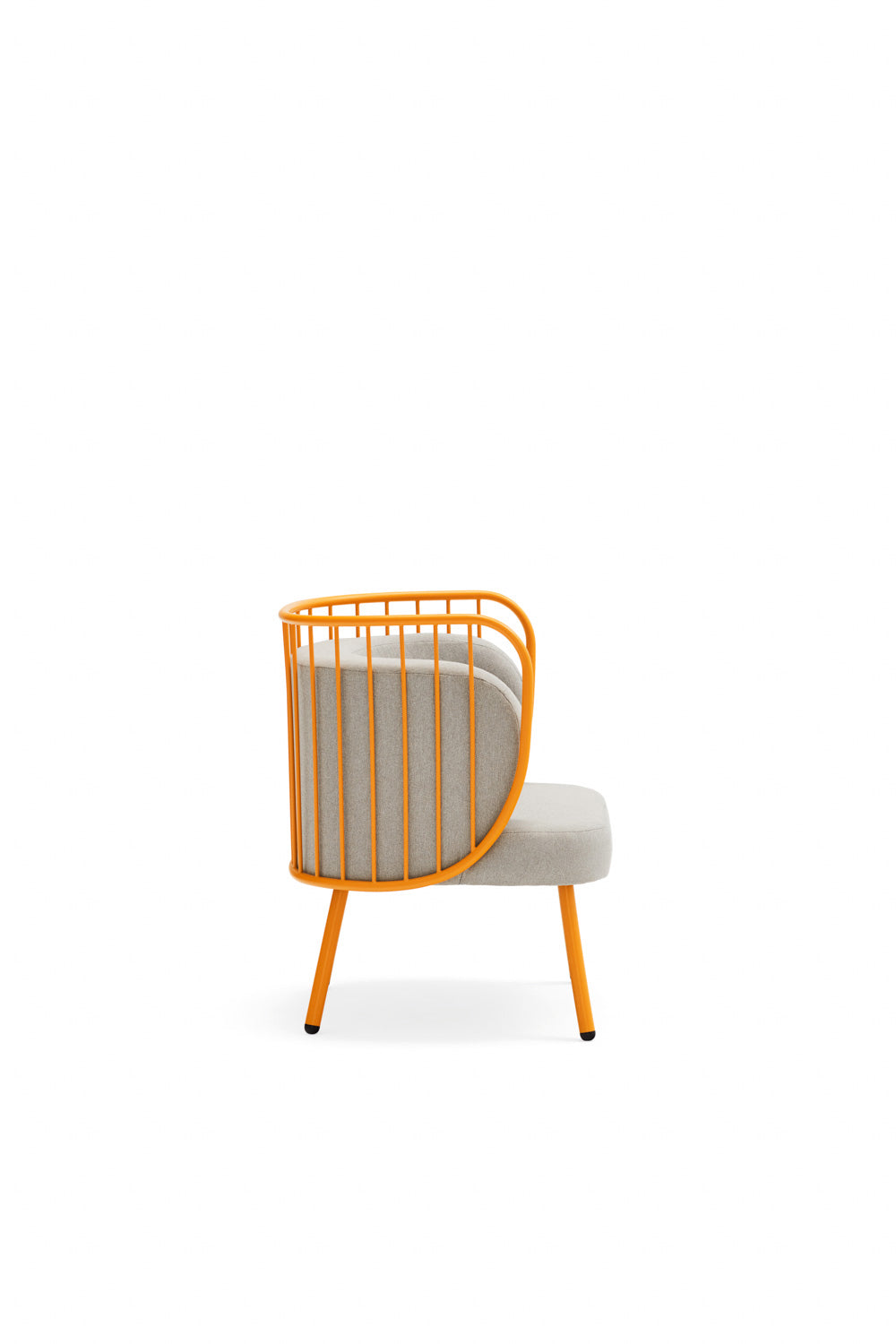 Poltrona in tessuto grigio struttura in metallo senape Nabi 67x83 h44 cm