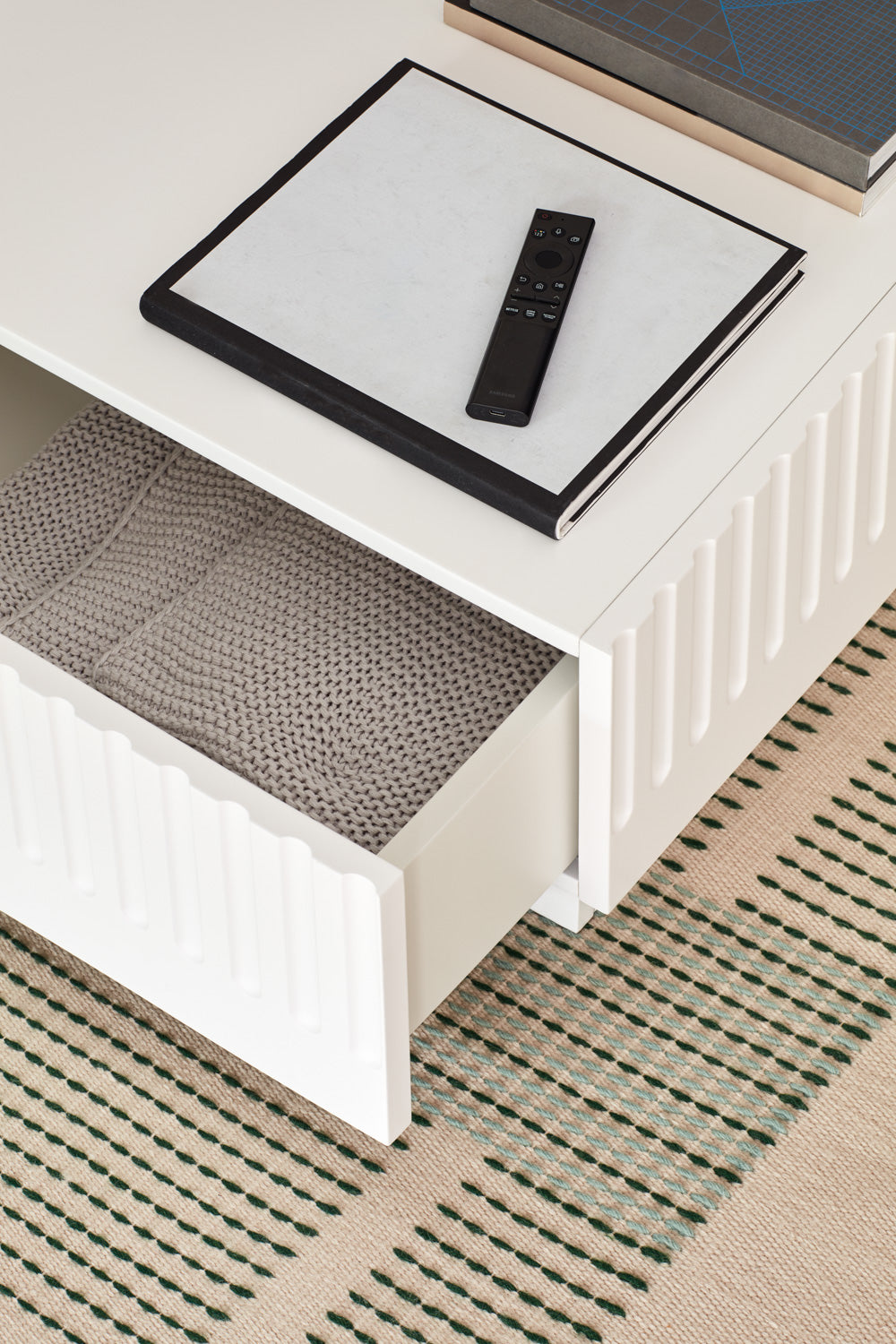 Tavolino per Soggiorno rettangolare bianco Doric di Teulat 110x60 cm