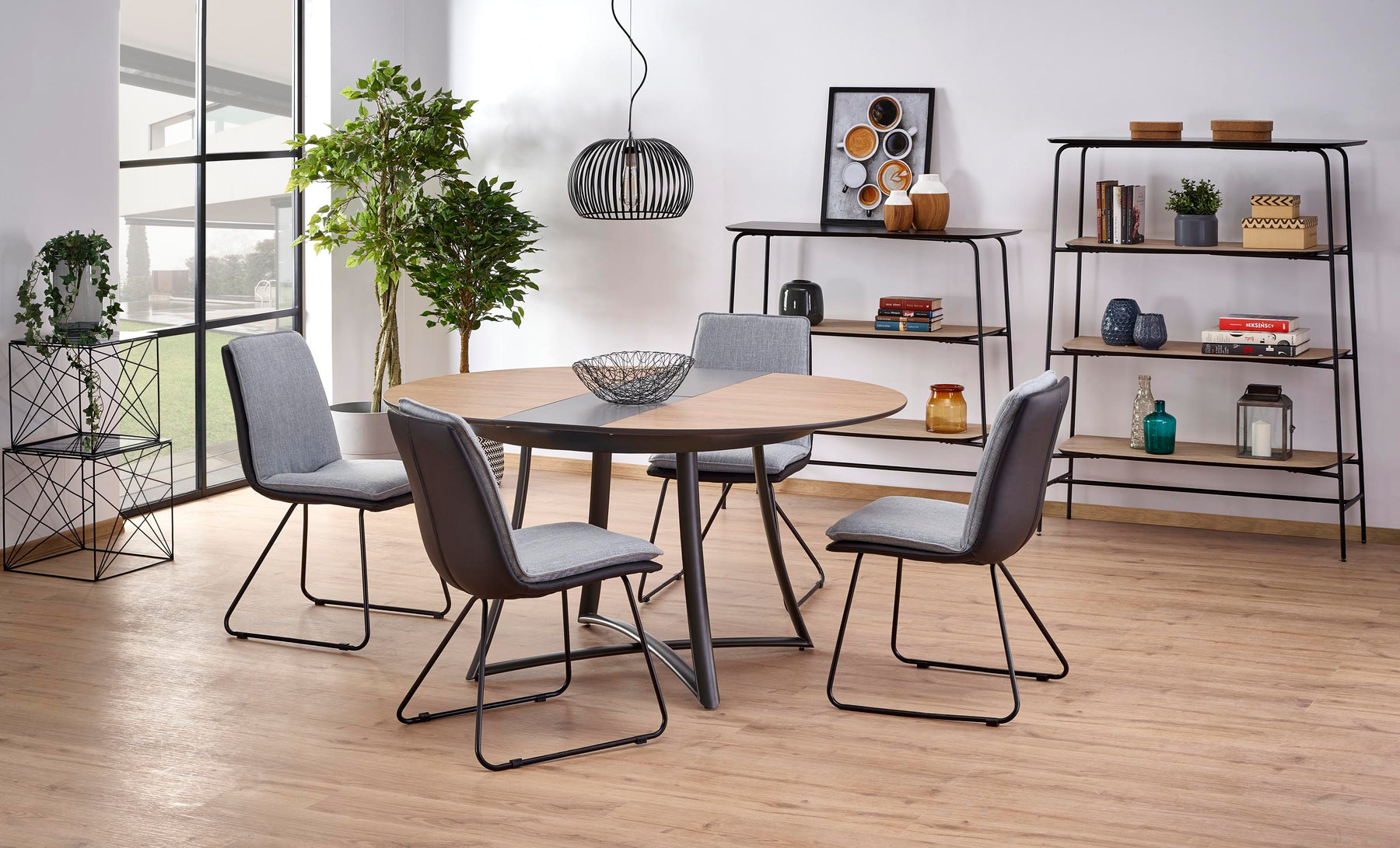 Tavolo tondo allungabile in essenza rovere con gambe in acciaio nero Moretti Ø 118 cm - allungabile a 148 cm