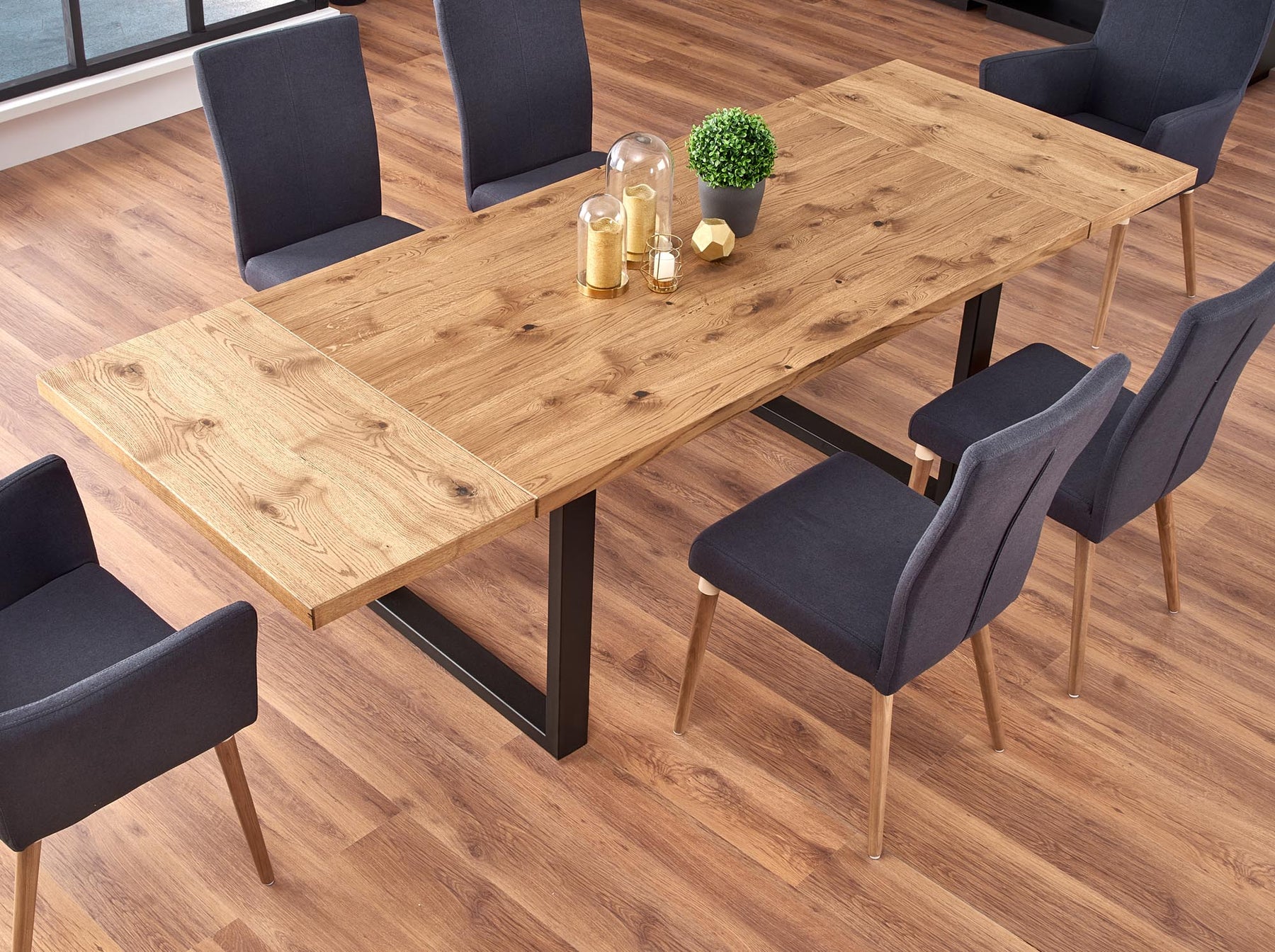 Tavolo allungabile in legno impiallacciato rovere con gambe in acciaio nero Perez 160x90 cm - allungabile a 250 cm