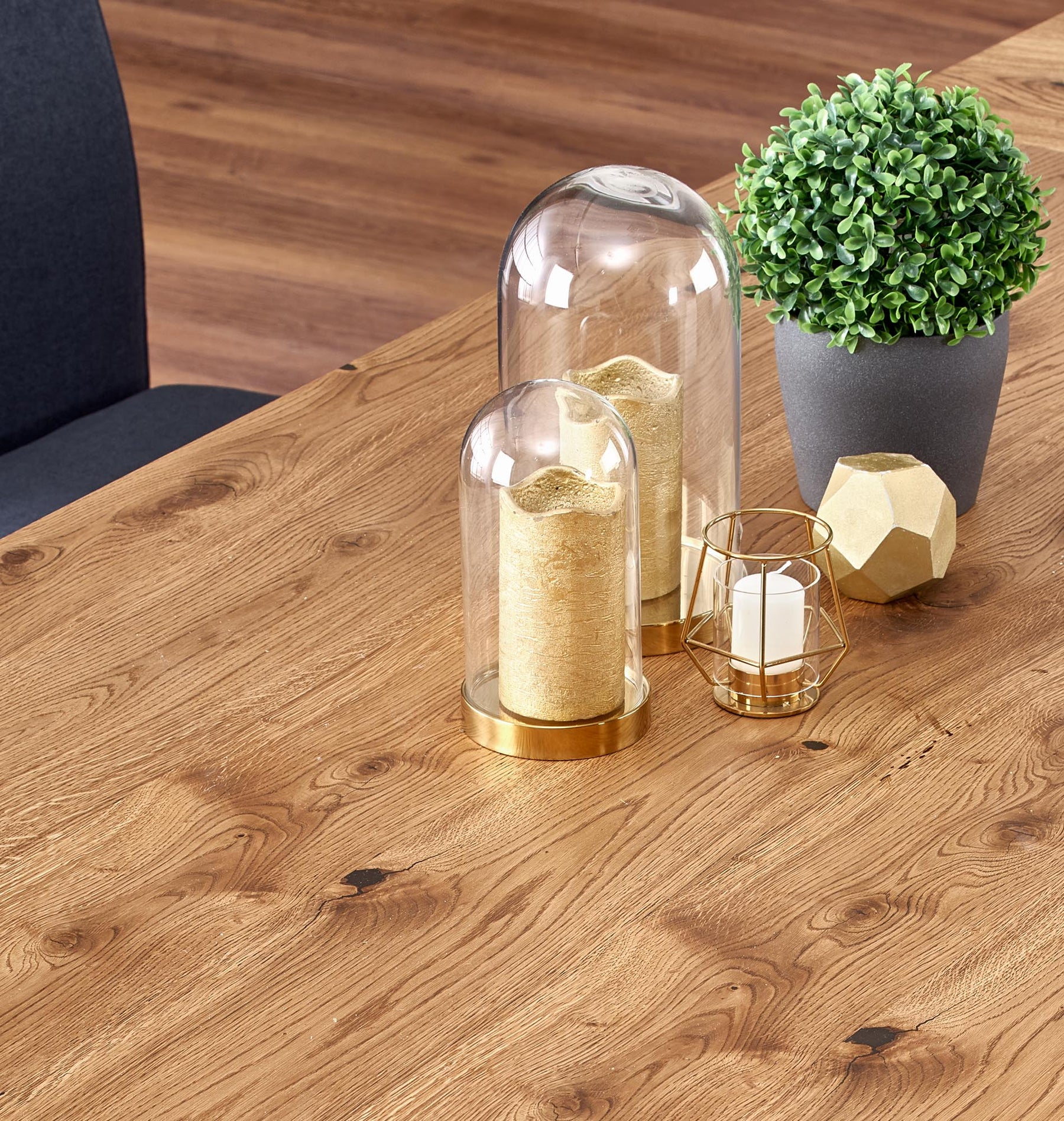 Tavolo allungabile in legno impiallacciato rovere con gambe in acciaio nero Perez 160x90 cm - allungabile a 250 cm