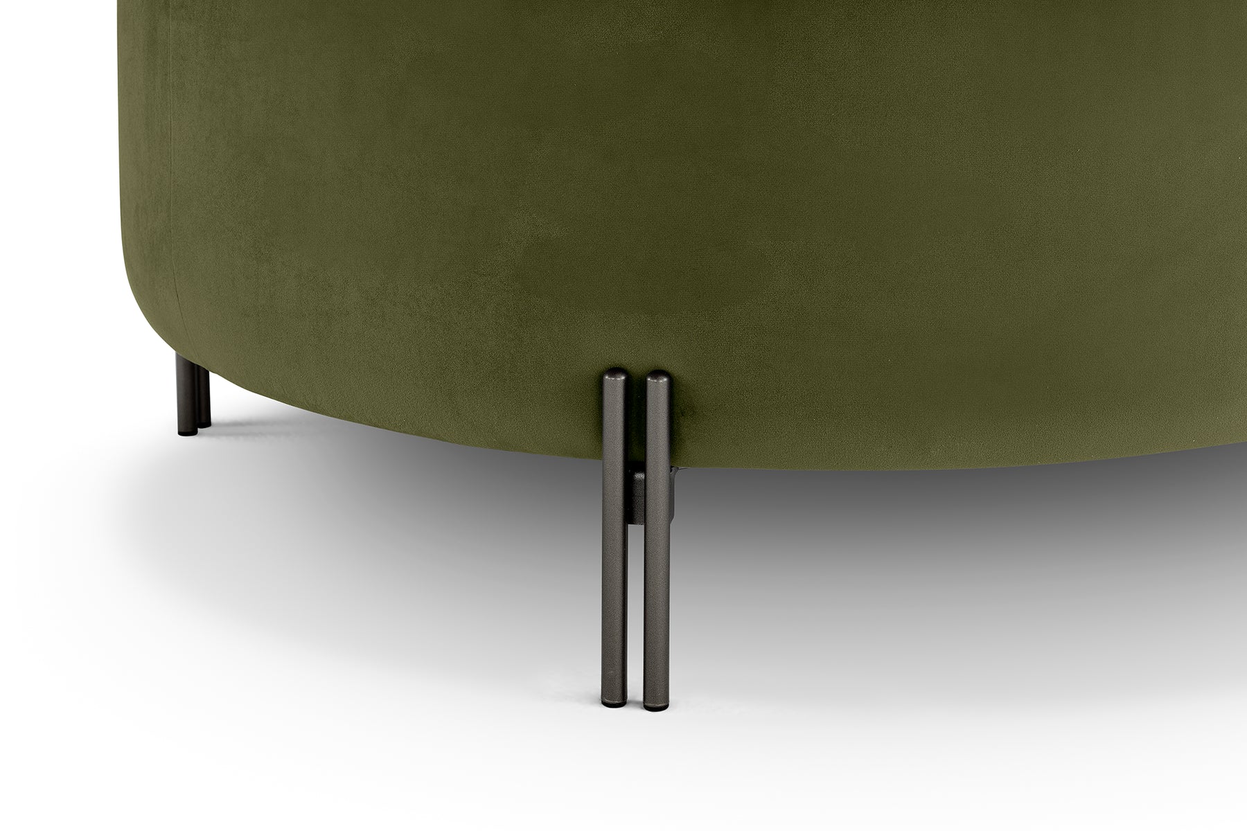 Pouf Contenitore Made in Italy Tondo in Velluto Verde con piedi in metallo - Peglia