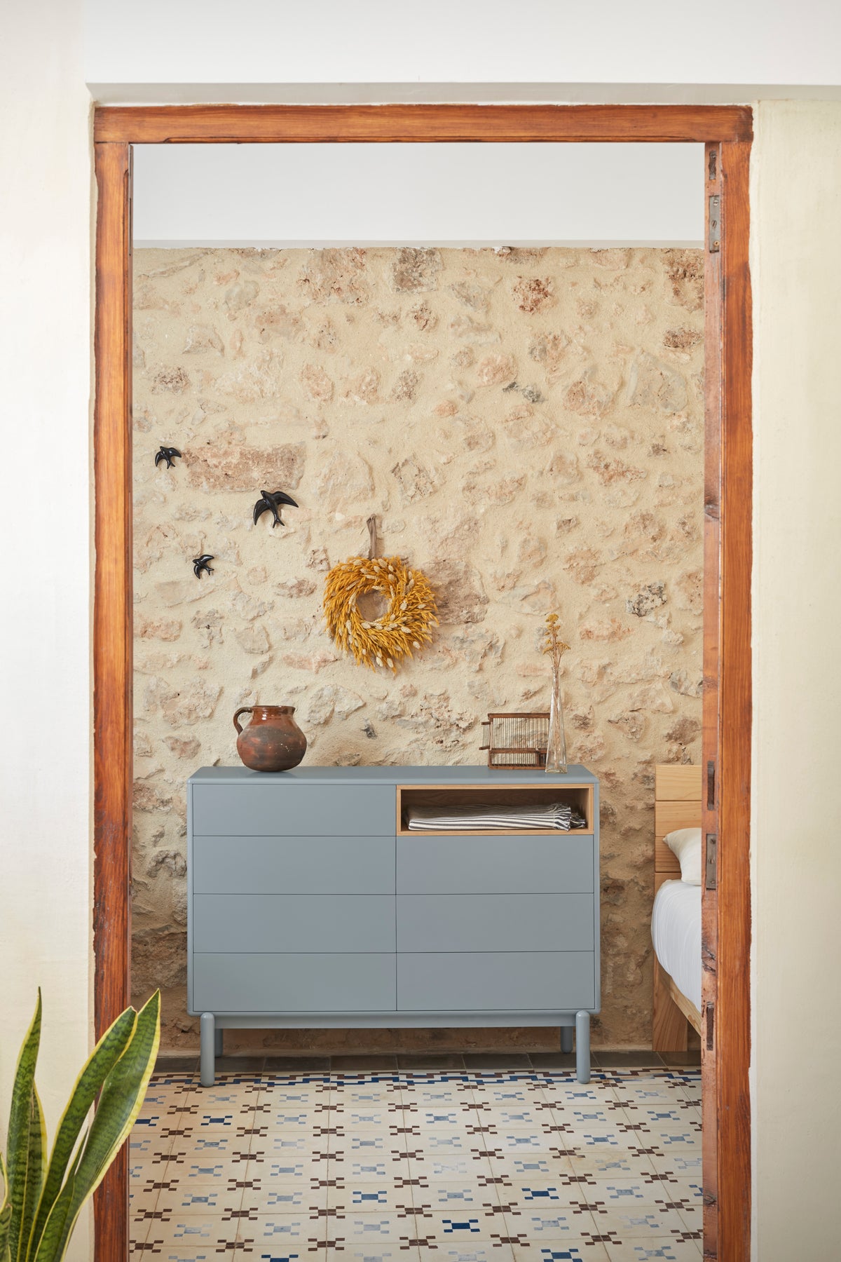 Cassettiera grigio perla 7 cassetti Corvo di Teulat 120x40 cm