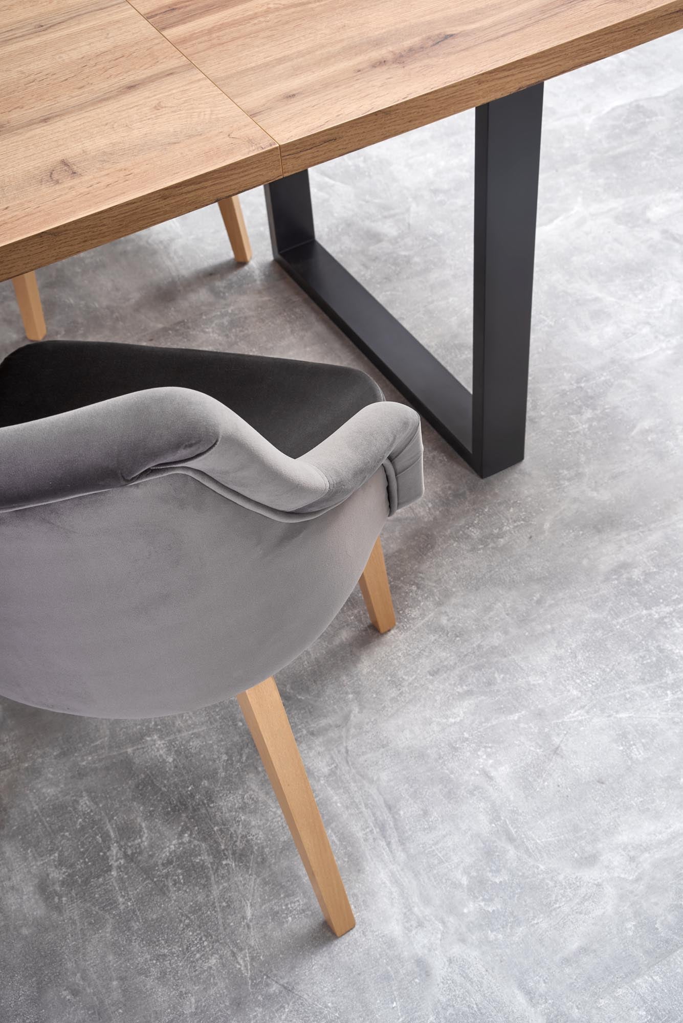 Tavolo allungabile in legno laminato rovere con gambe in acciaio nero Venom 160x90 cm - allungabile a 210 cm
