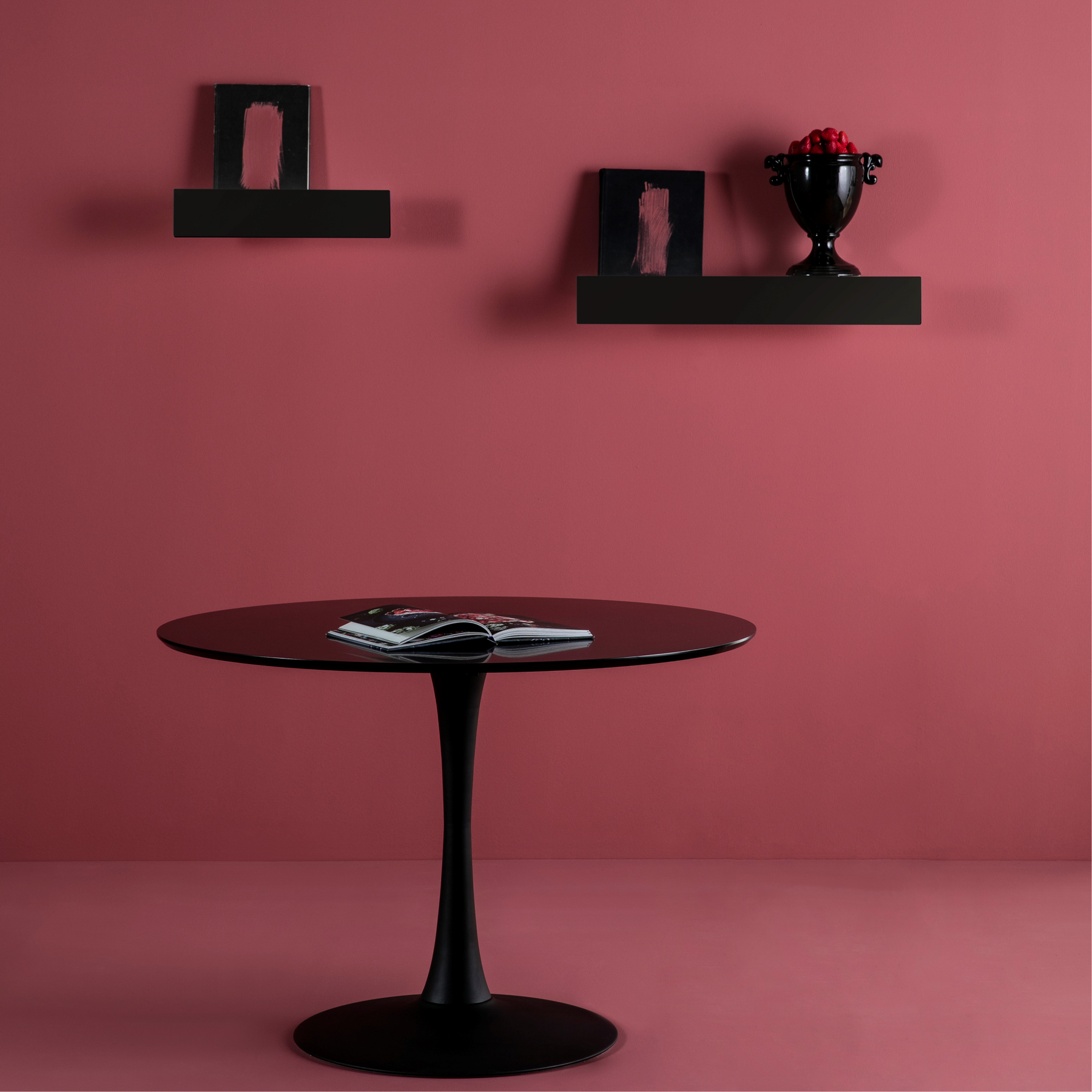 Tavolo tondo in legno e metallo nero Teiro Ø110