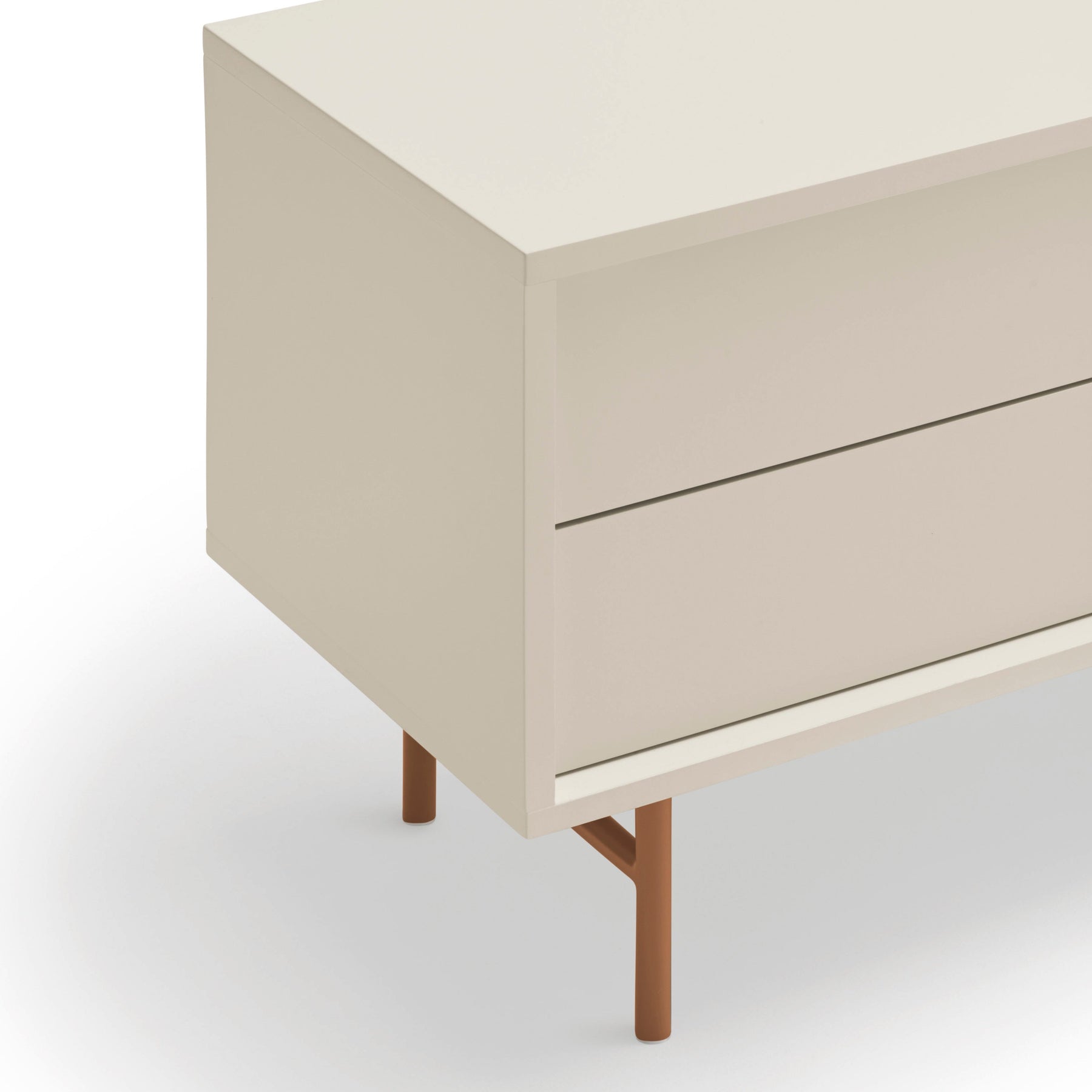 Mobile TV 2 ante e 2 cassetti laccato sabbia e terracotta con piede in ferro Nube di Teulat 180x56 cm