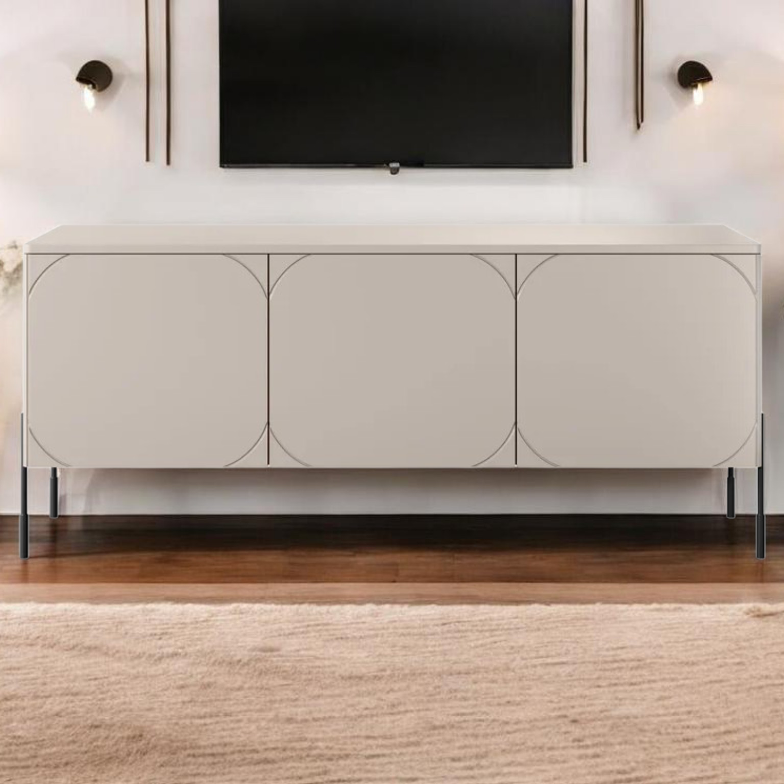 Mobile TV 3 ante cashmere con piede in metallo nero Sonatia 154x65 cm