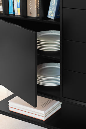 Credenza 1 anta 5 cassetti con gambe in metallo Platt 120x140 cm