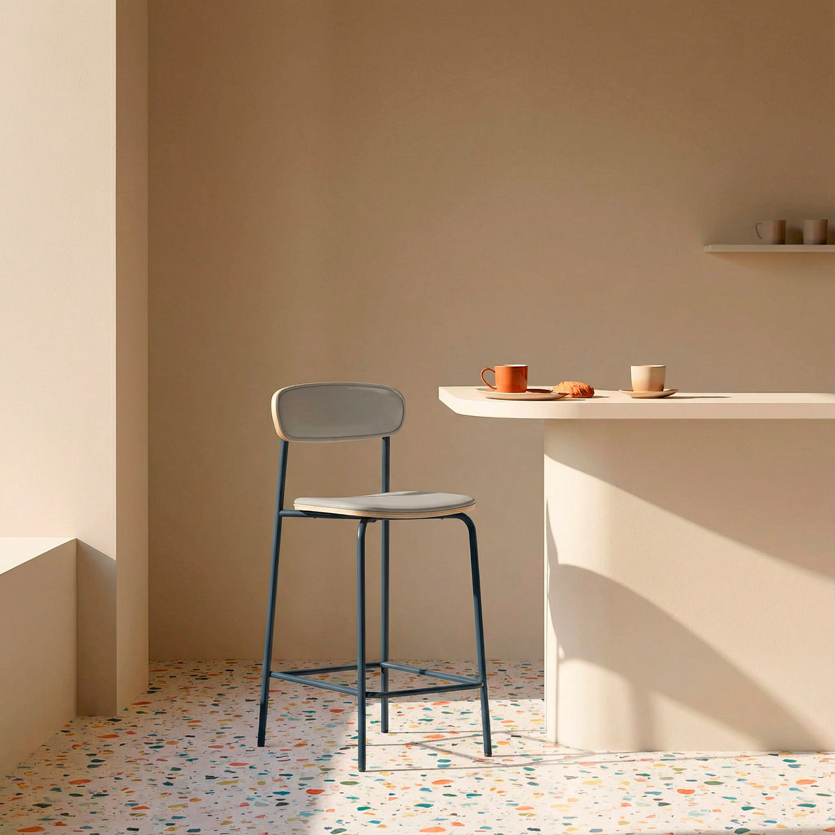 Set di 2 sgabelli con gambe in metallo blu Barly 50x95 cm