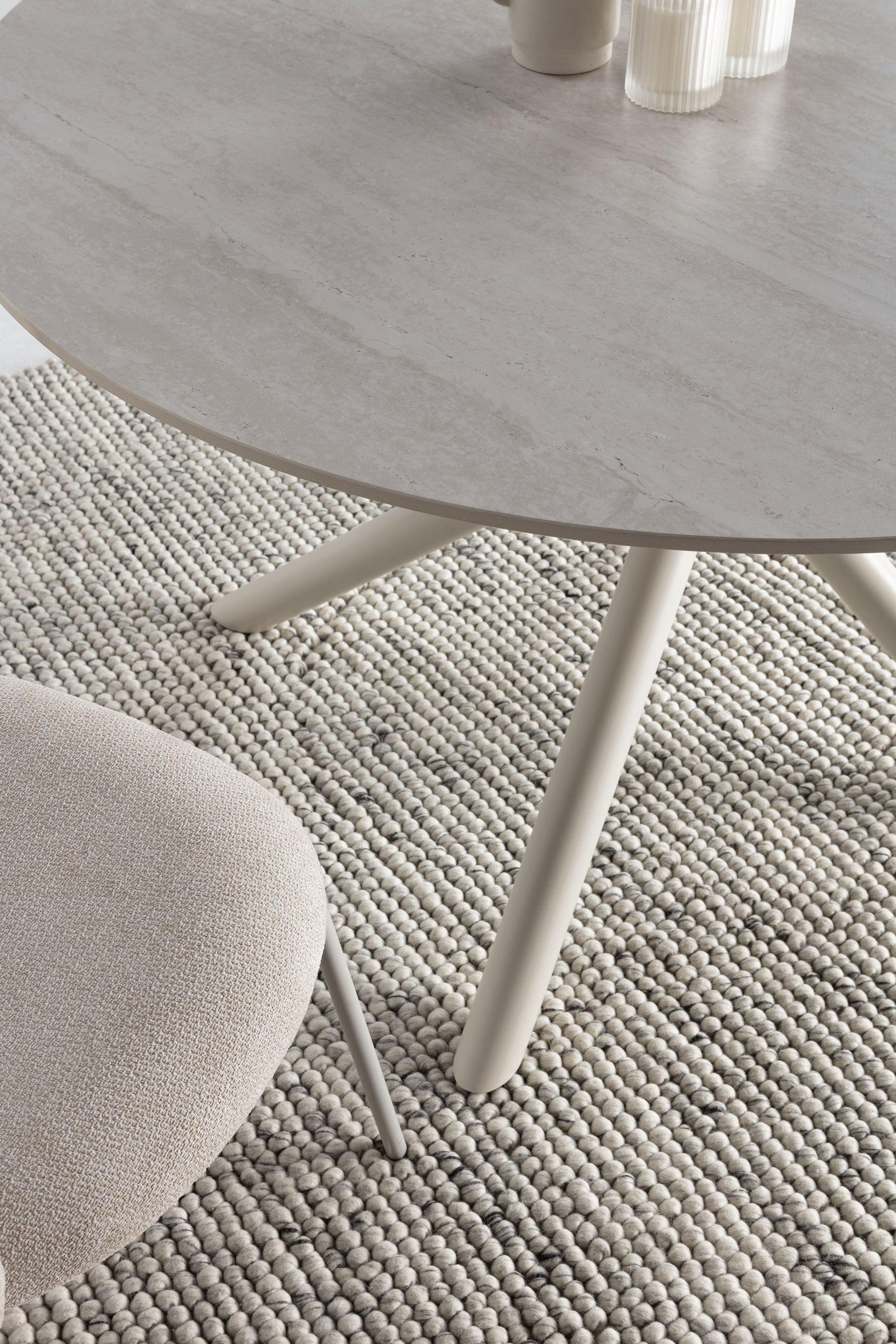 Tavolo rotondo in pietra sinterizzata Wudo 119x75 cm