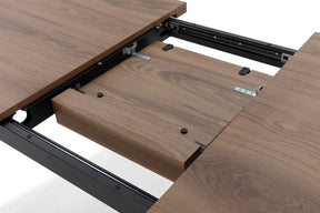 Tavolo rettangolare allungabile con gamba in metallo Blaun 138/178x76 cm