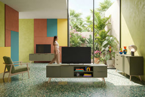 Madia 2 ante 3 cassetti in legno di pino Lith 140x81 cm