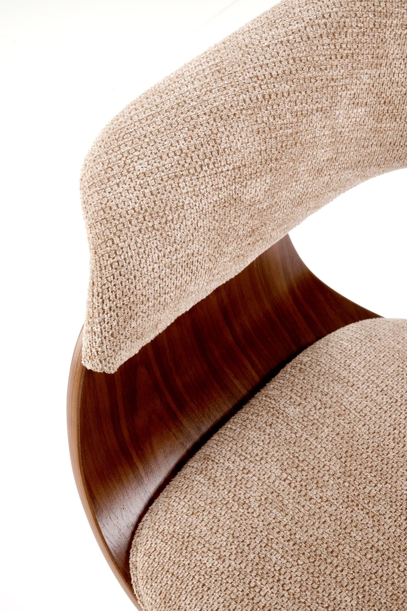 Sedia in legno sagomato Zeya 63x83 cm