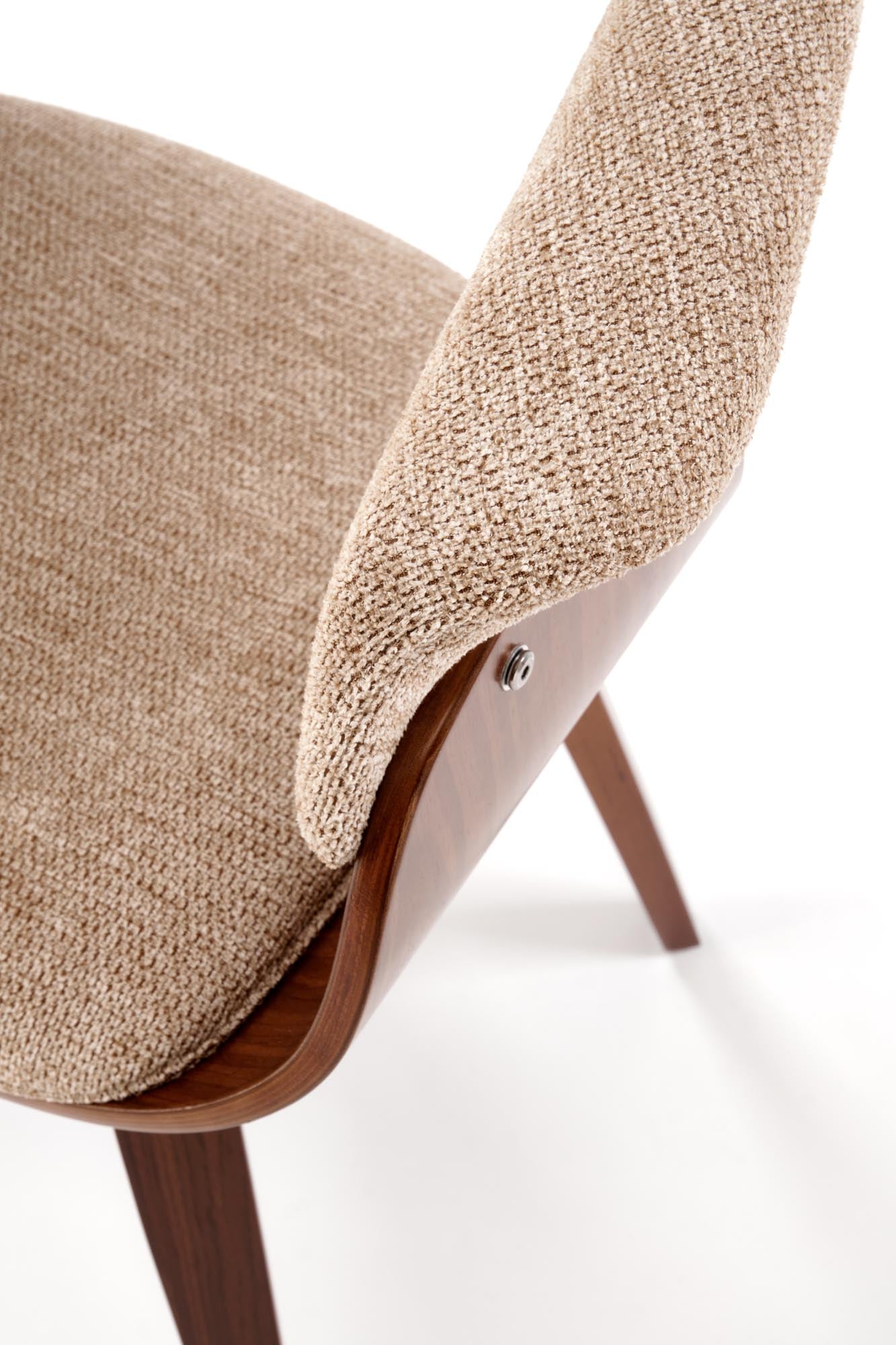 Sedia in legno sagomato Zeya 63x83 cm