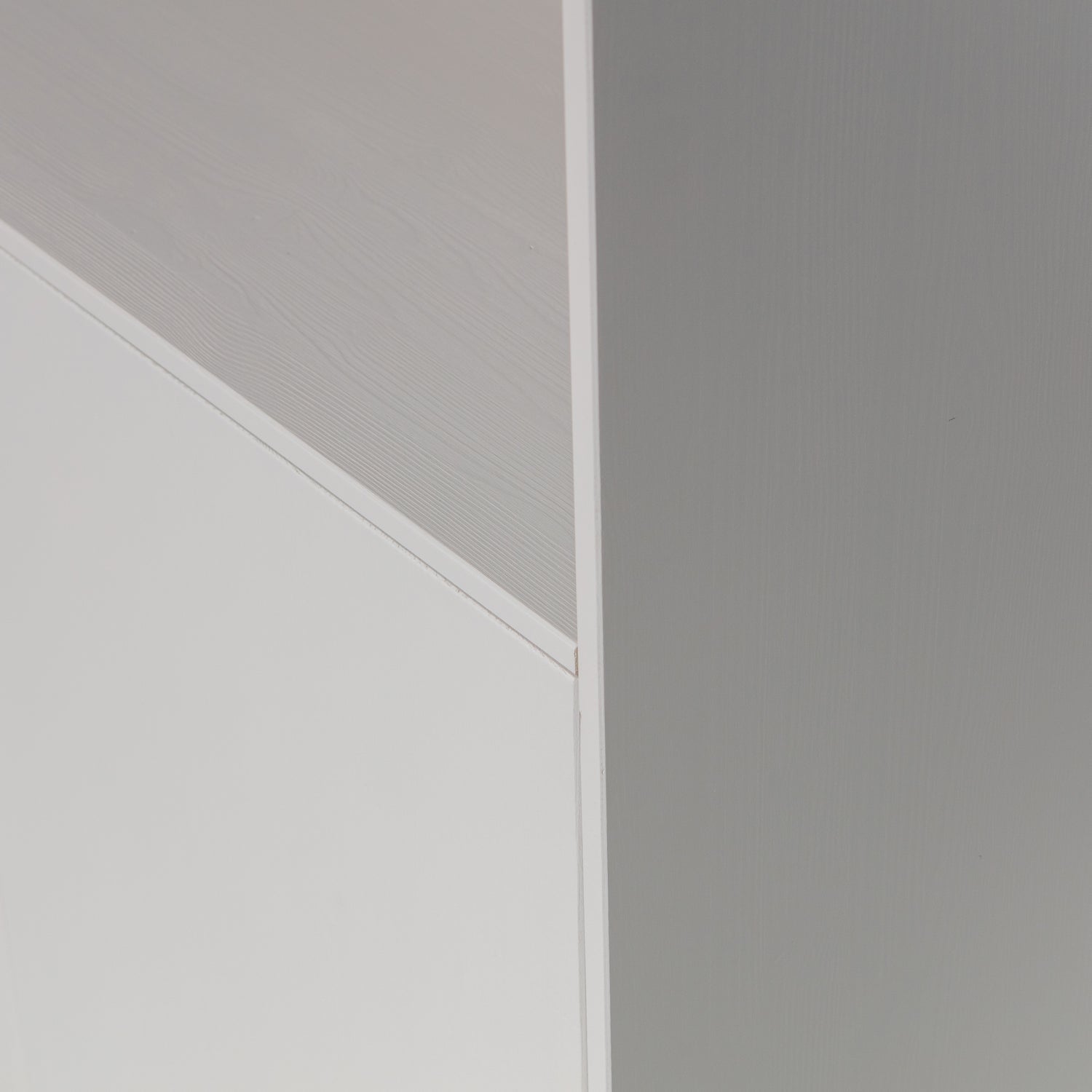 Credenza 4 ante in legno di pino grigio nebbia Finca 110x210 cm