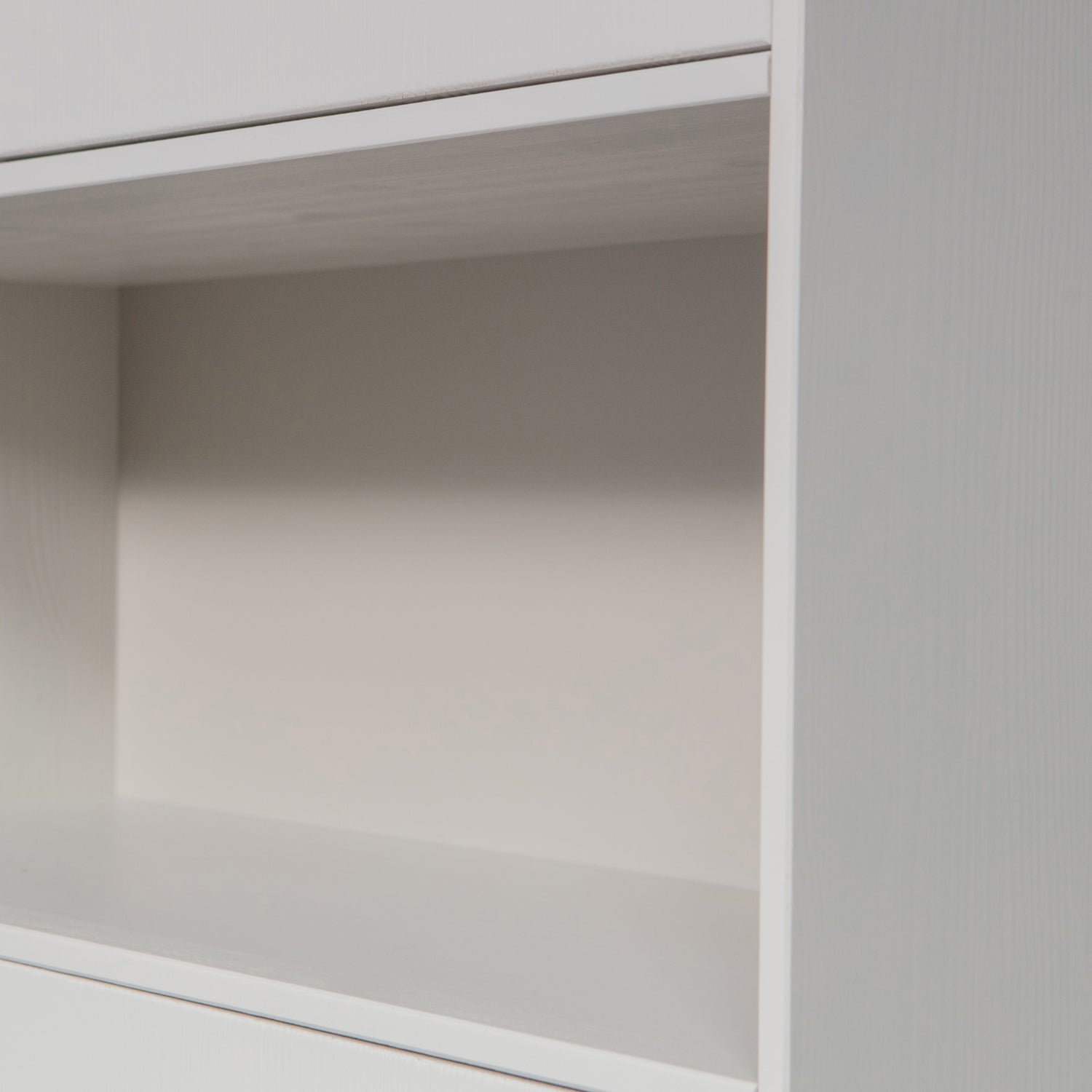 Credenza 4 ante in legno di pino grigio nebbia Finca 110x210 cm