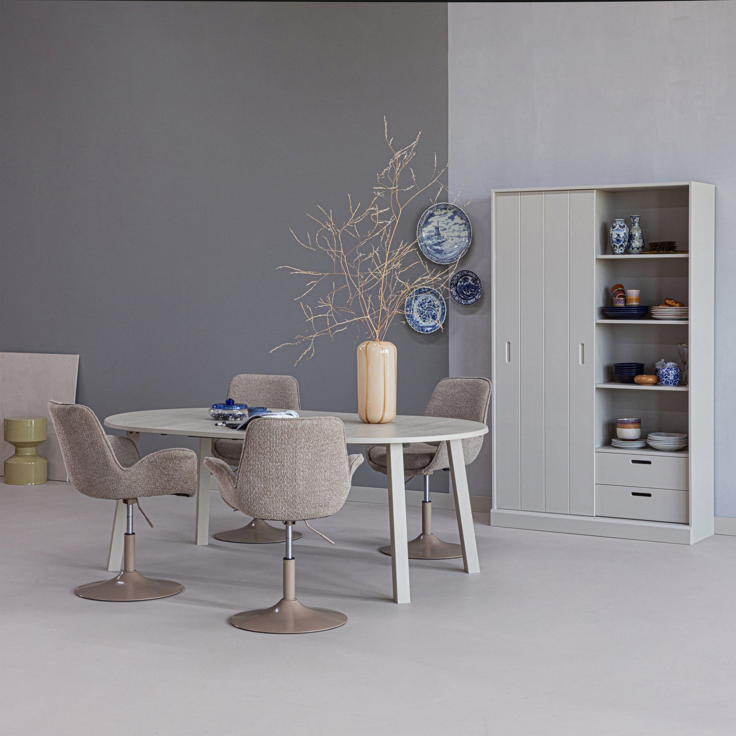 Credenza 2 ante 2 cassetti in legno di pino Mila 200x120 cm