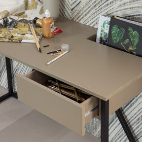 Scrivania 1 cassetto con gambe in metallo Julius 126x75 cm