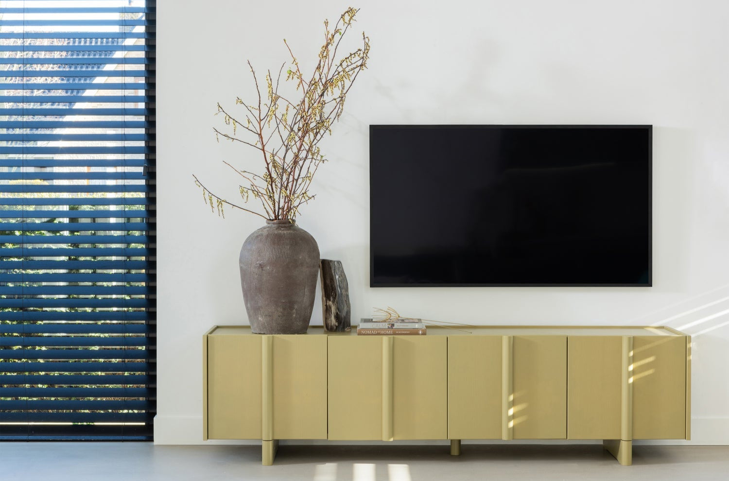 Mobile TV 4 ante in legno di pino Basu 53x200 cm