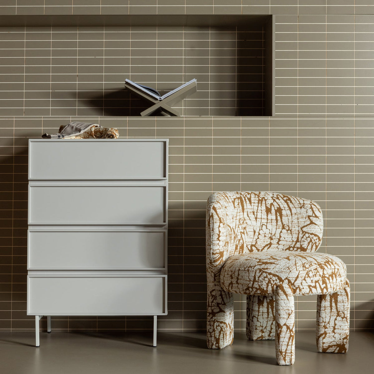 Cassettiera 4 cassetti grigio perla Tivo 102x70 cm